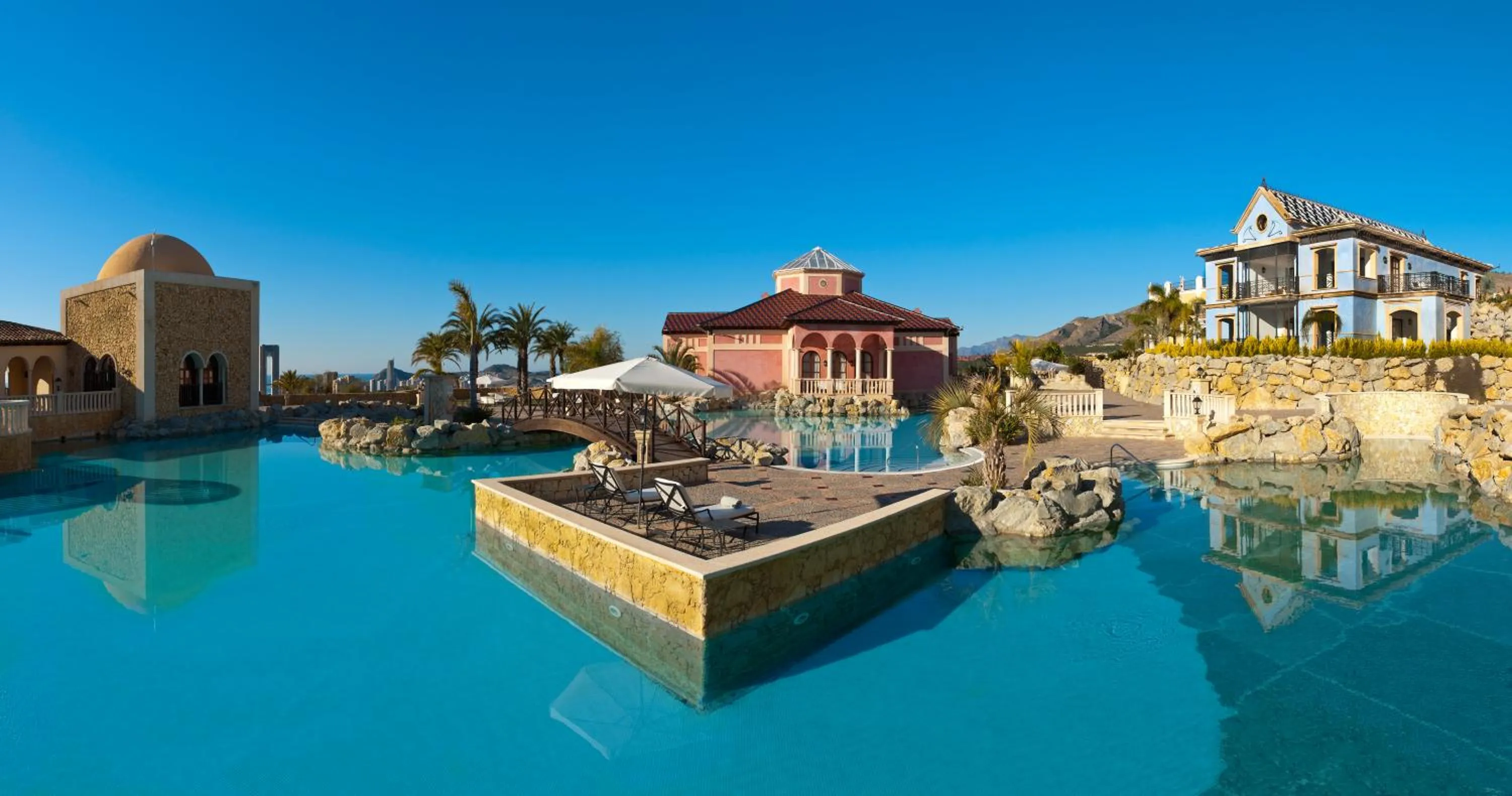Swimming pool in The Level at Meliá Villaitana