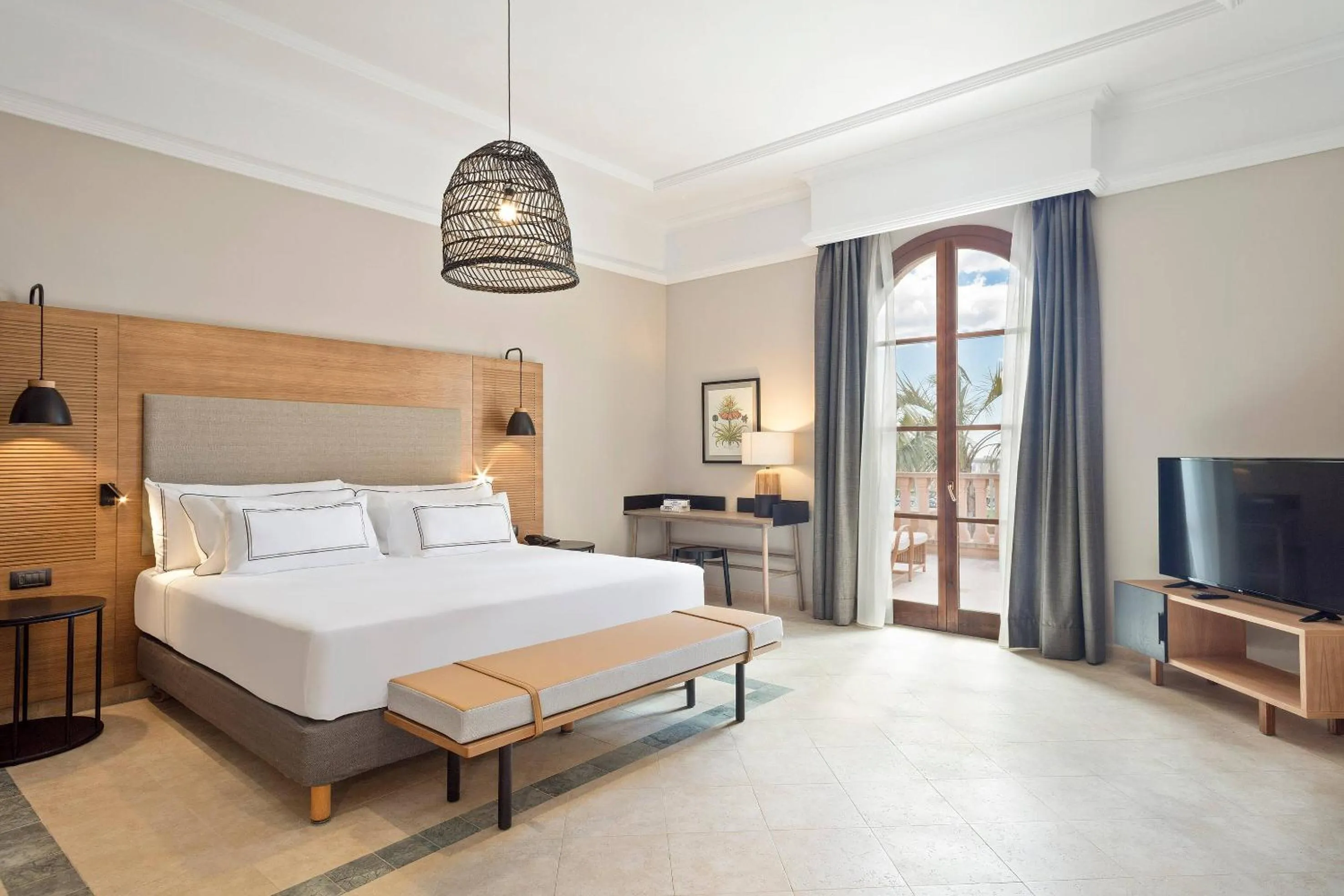 Bed in The Level at Meliá Villaitana