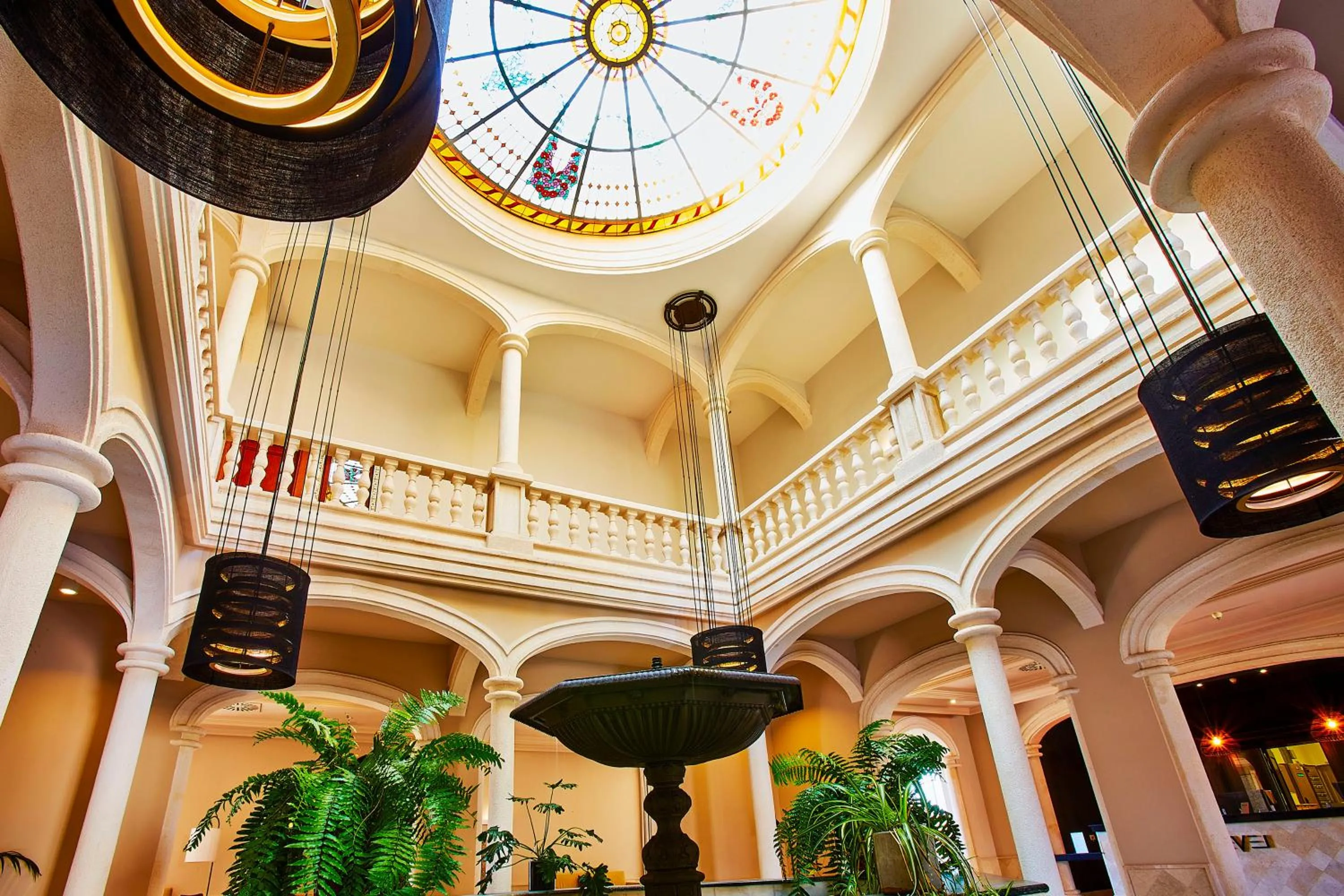 Lobby or reception in The Level at Meliá Villaitana