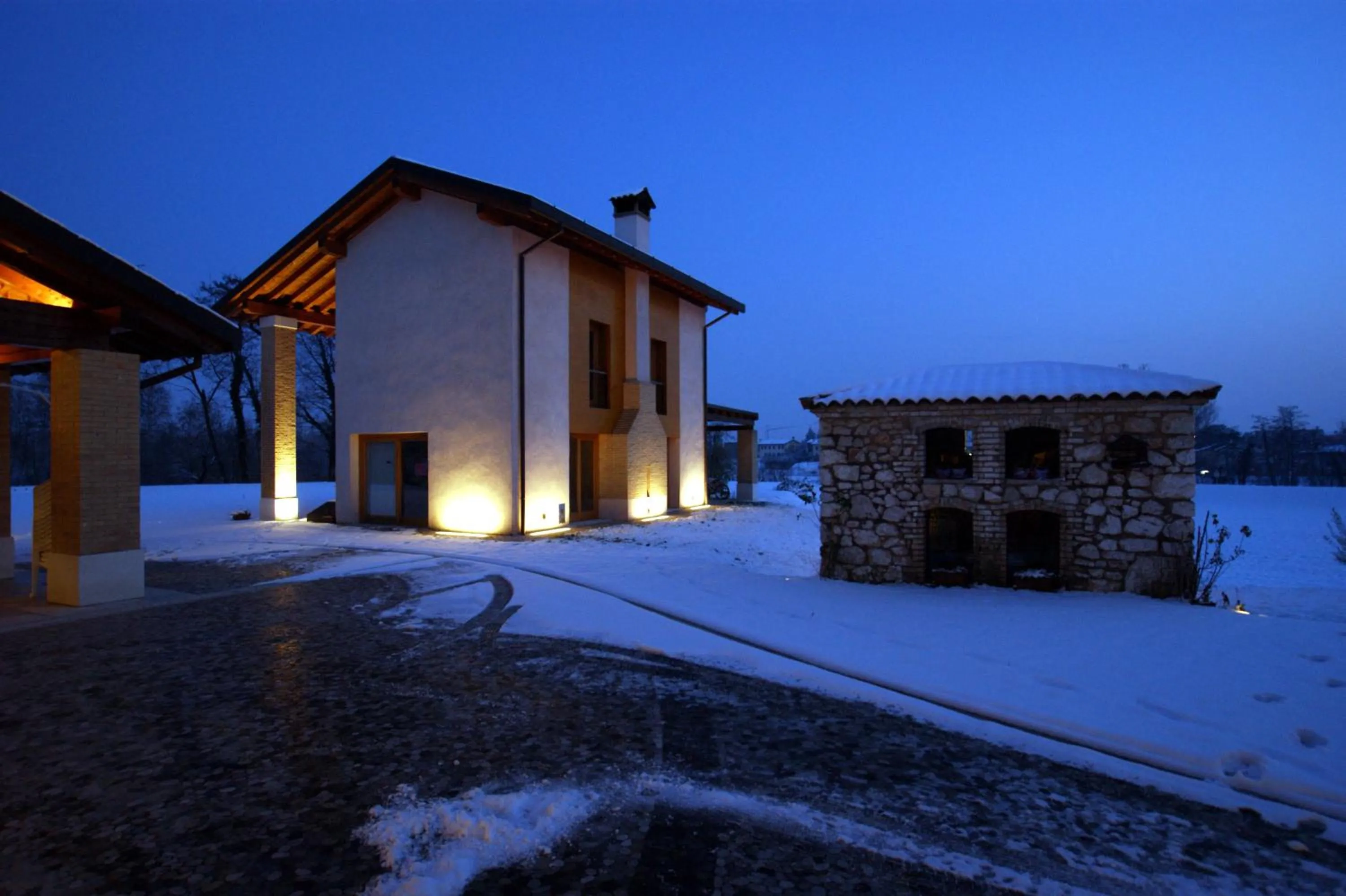 Facade/entrance in Country House Due Fiumi