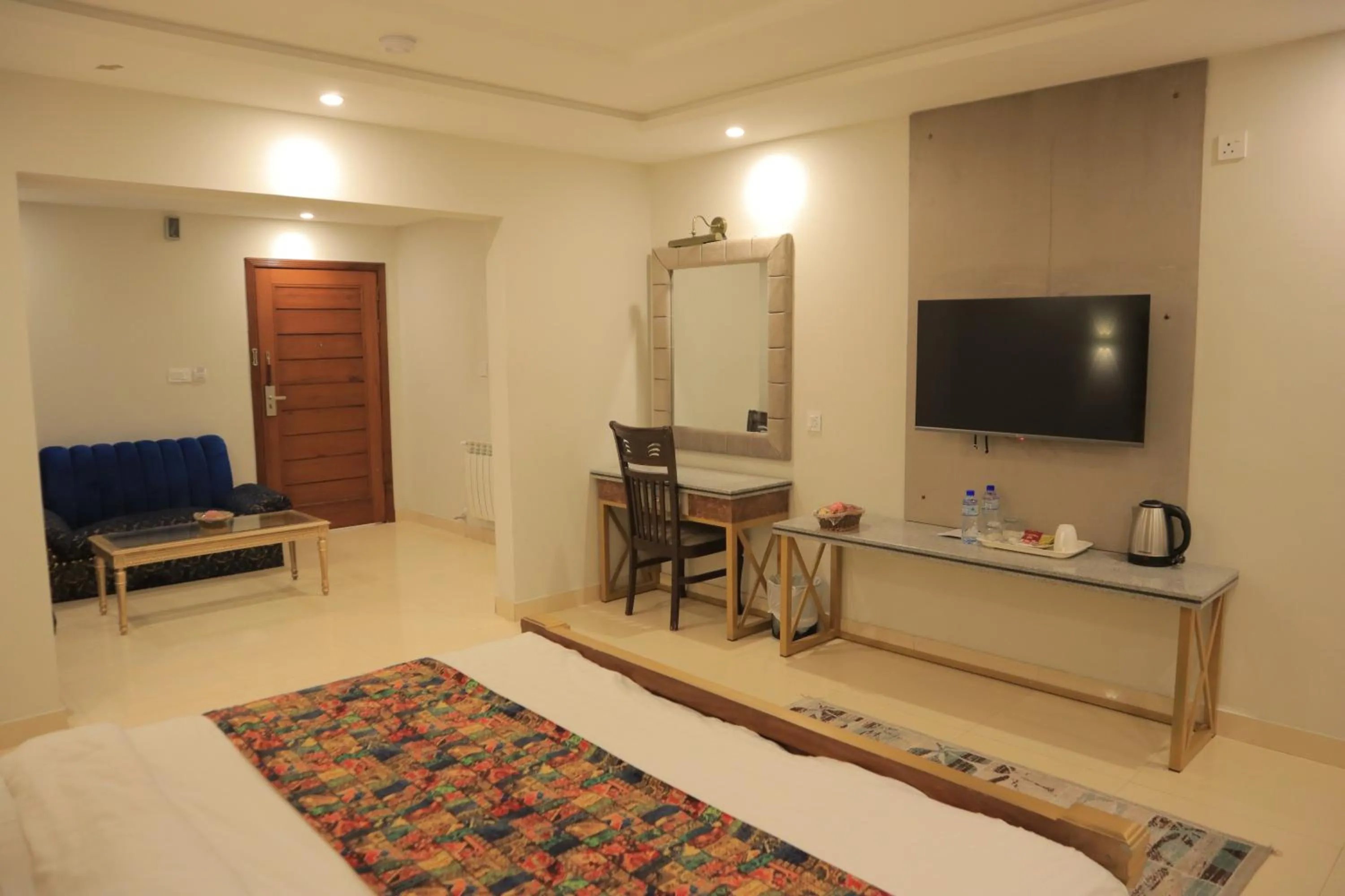 Bed in Destination Hotel Murree