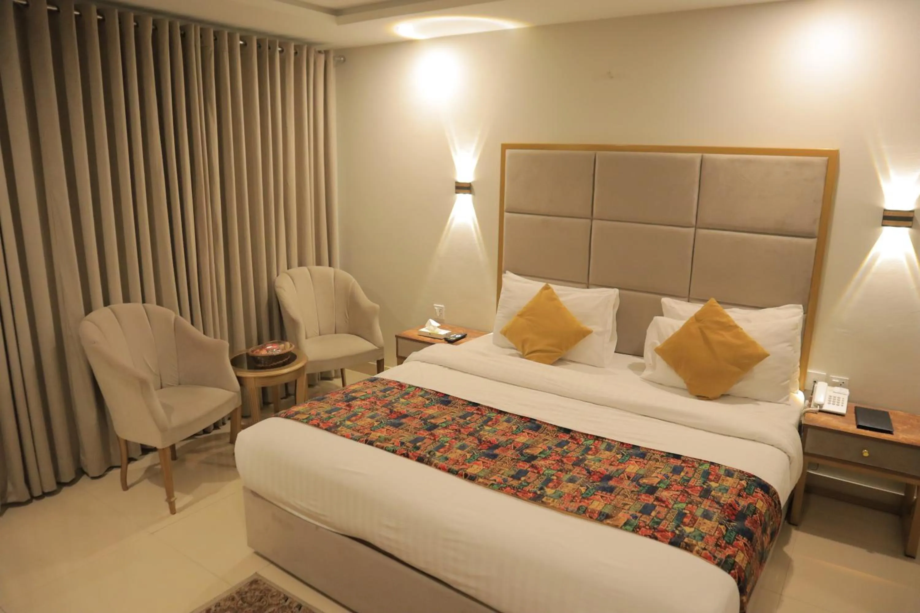 Bed in Destination Hotel Murree