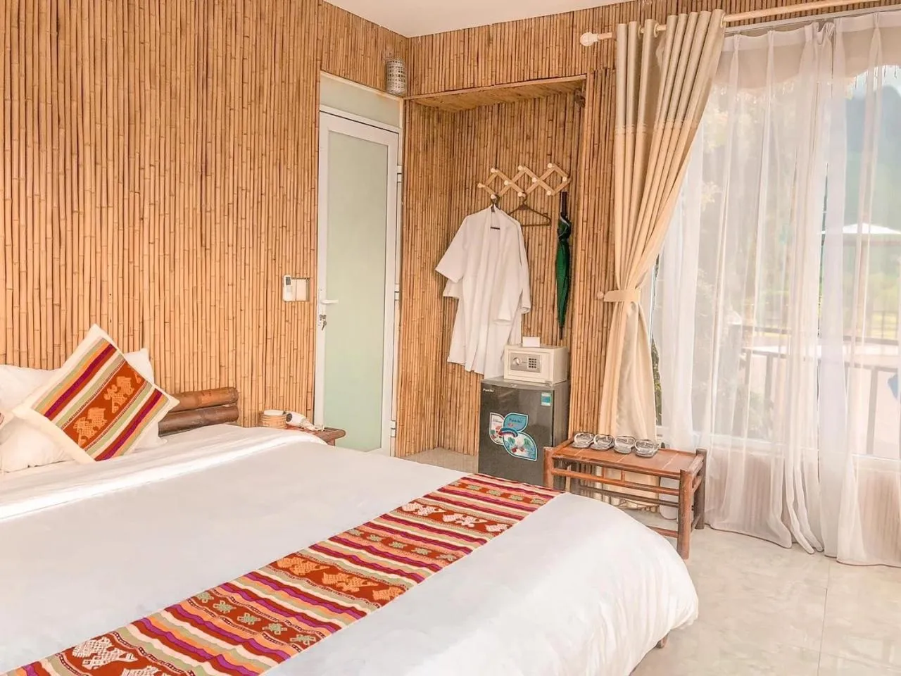 Bed in Mai Chau Sunset Boutique Hotel