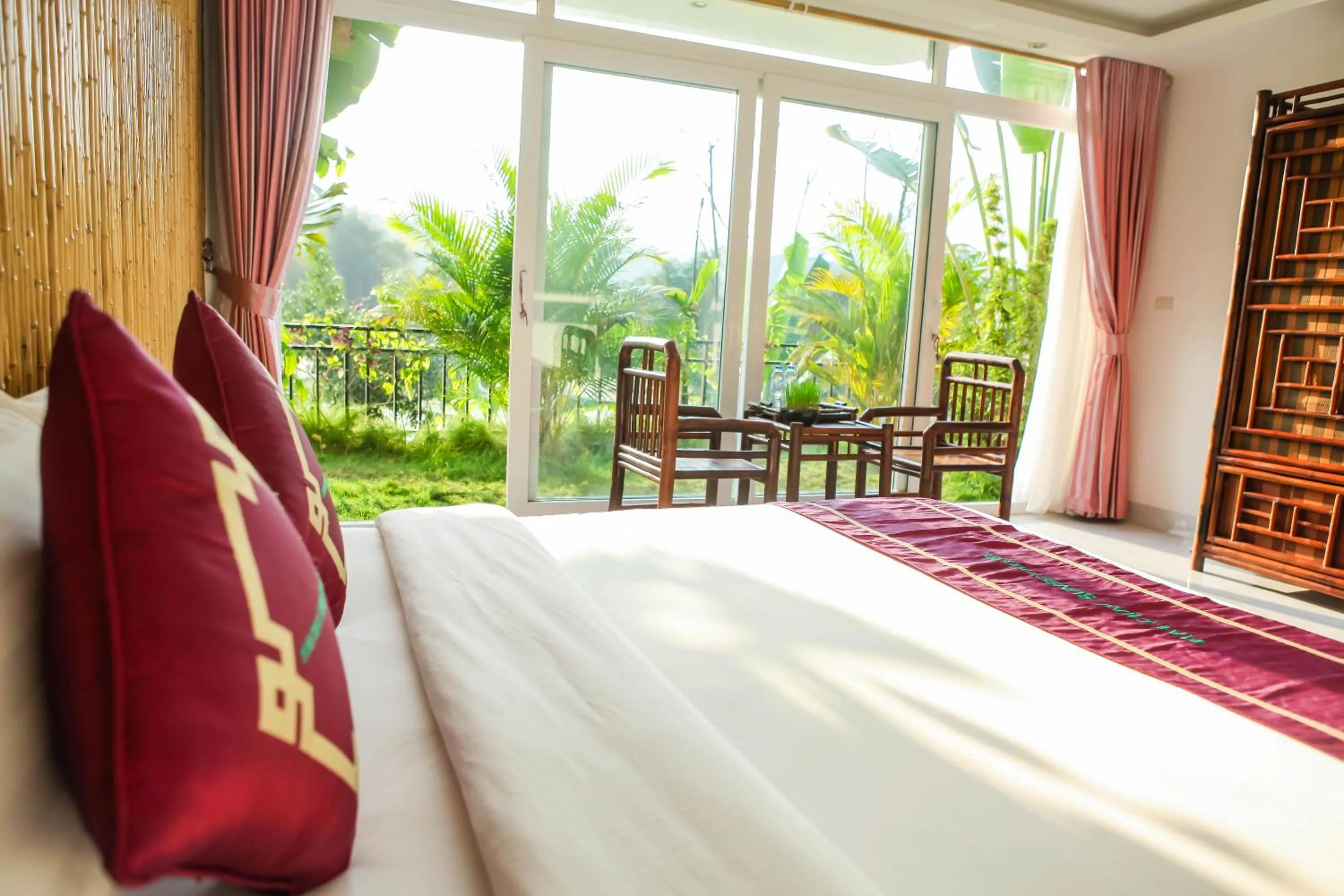 Bed in Mai Chau Sunset Boutique Hotel