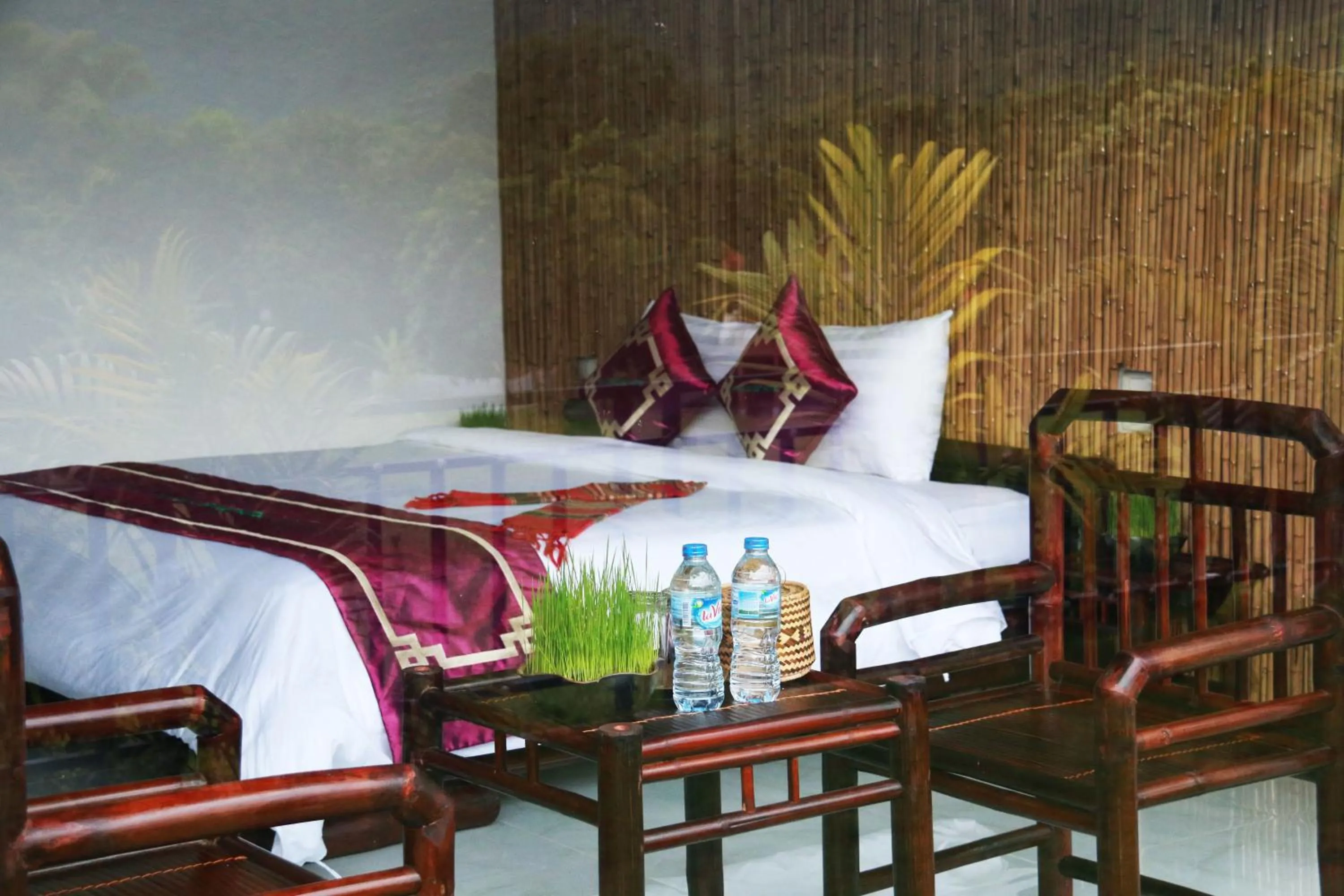 Photo of the whole room, Bed in Mai Chau Sunset Boutique Hotel