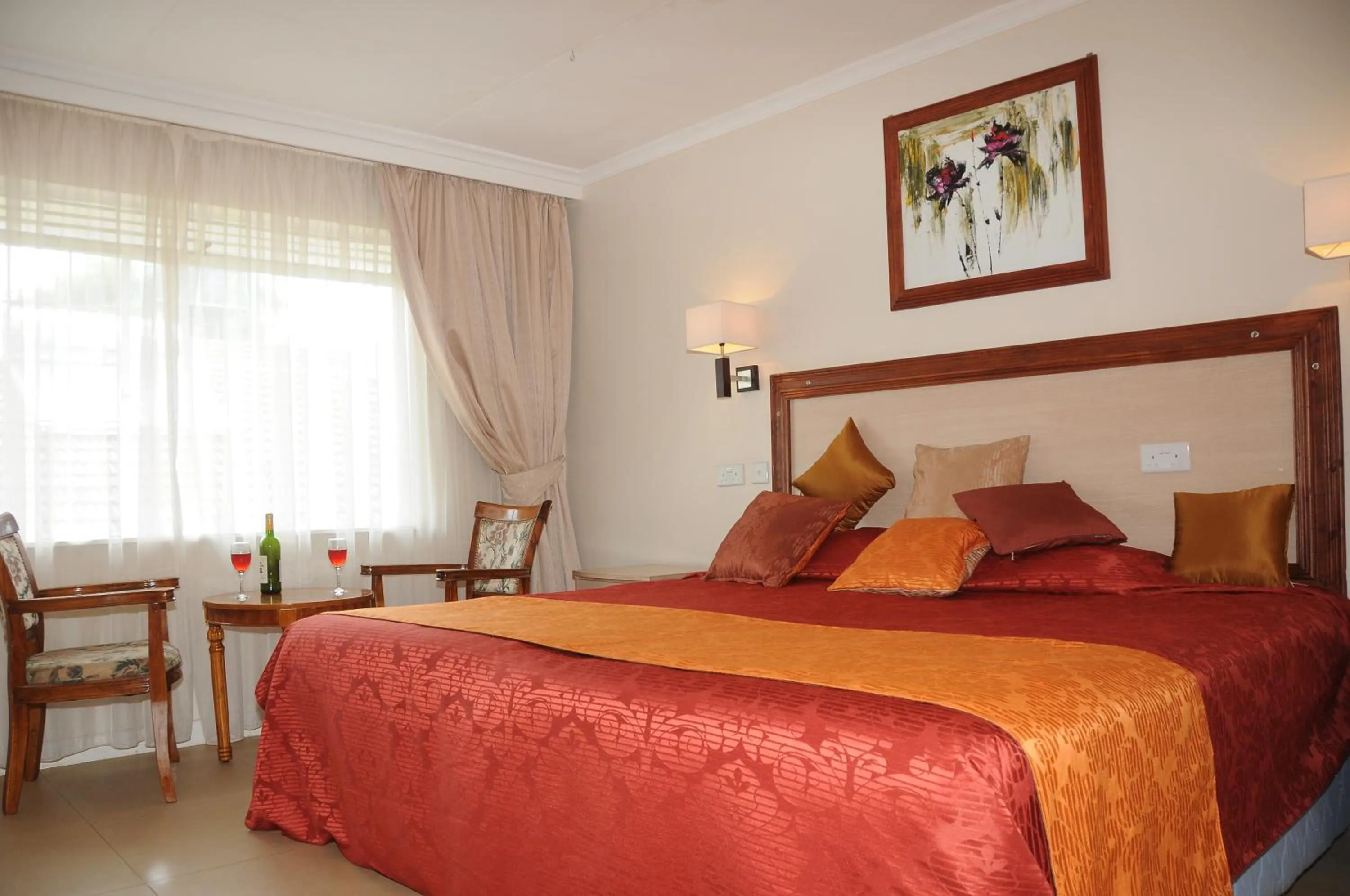 Photo of the whole room in Hotel Riverview Westlands