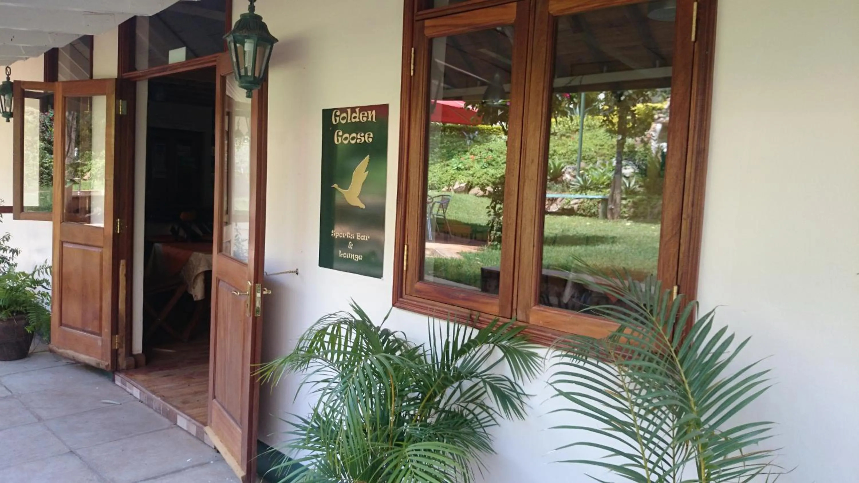 Facade/entrance in Hotel Riverview Westlands