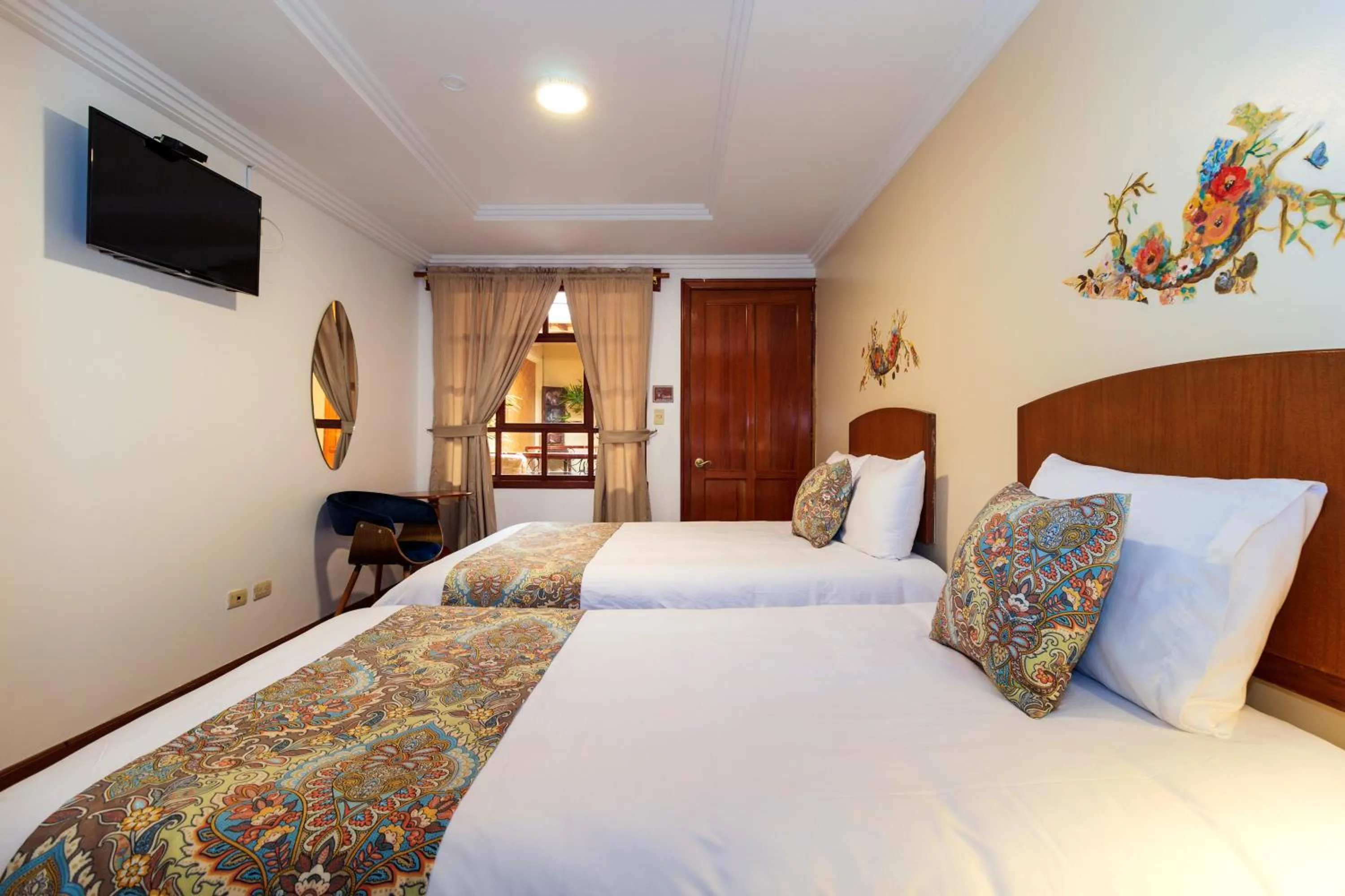 Triple Room in Hotel Posada del Rey