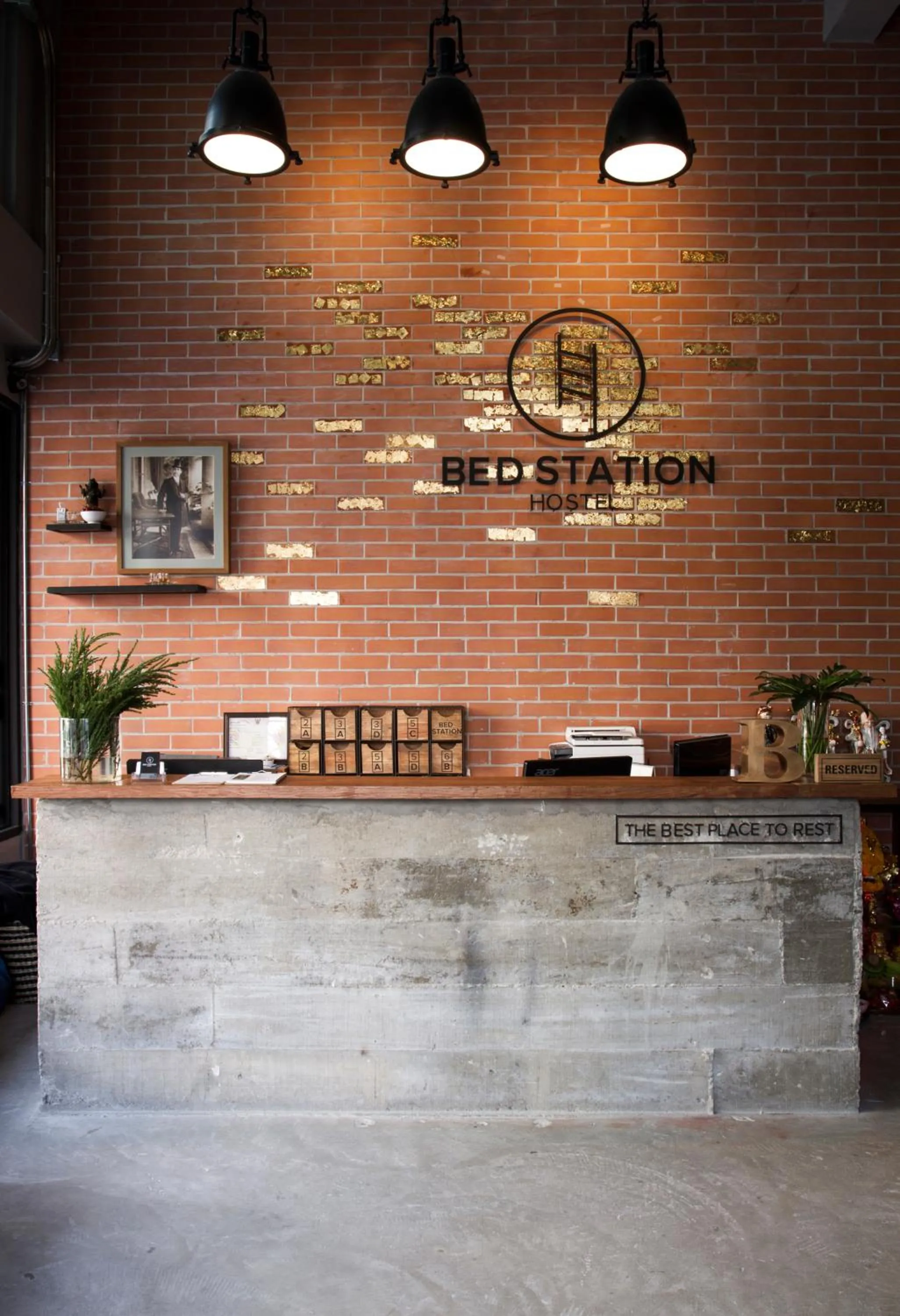 Day in BED STATION Hostel Ratchthewi