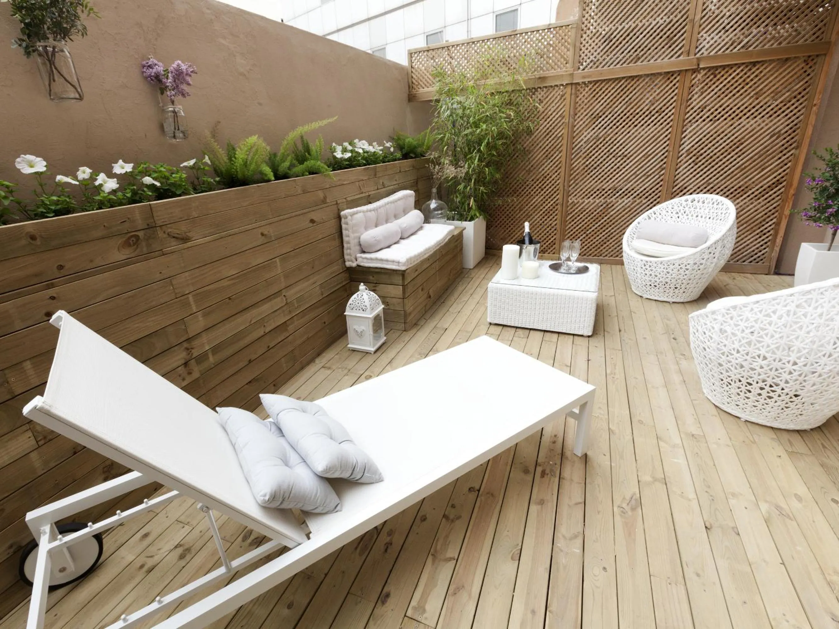 Garden in Happy Apartments