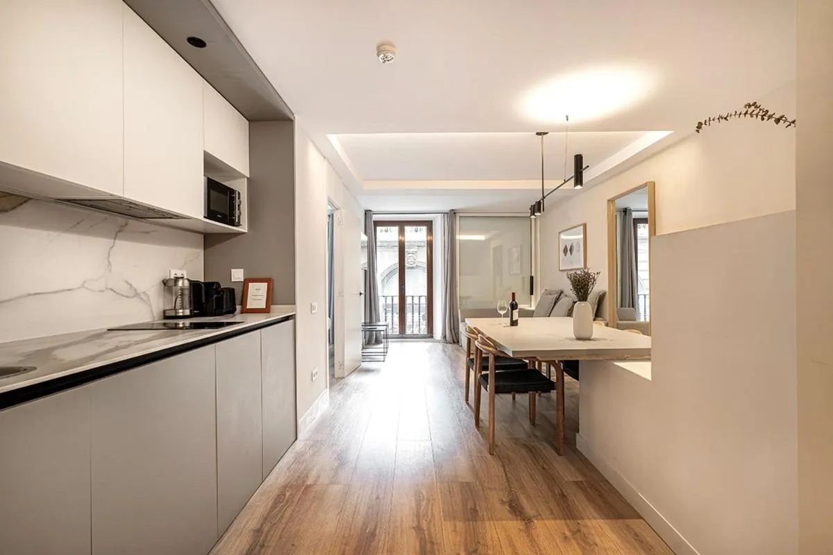 Coffee/tea facilities in Happy Apartments