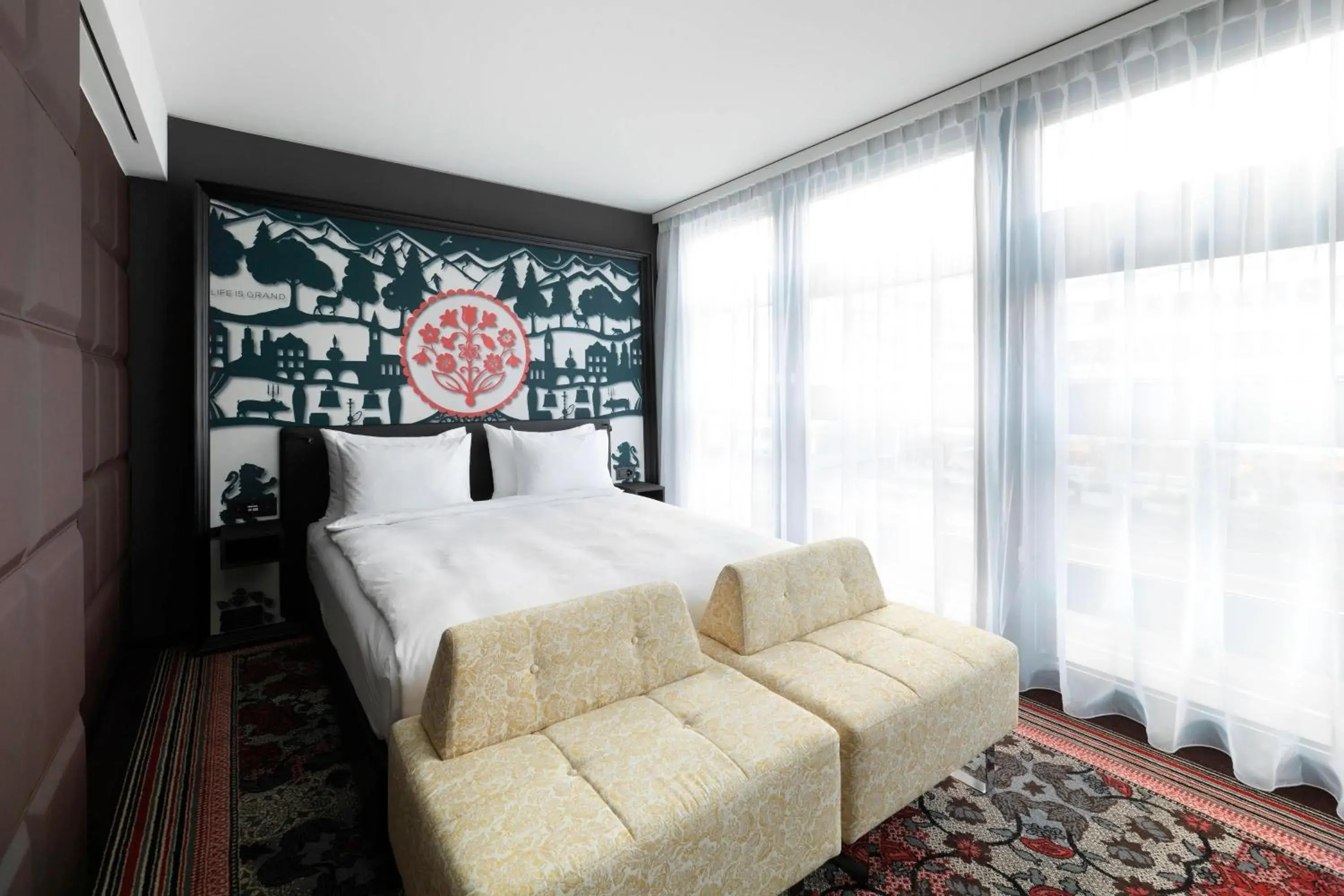 Deluxe Twin Room in Kameha Grand Zurich, Autograph Collection Deluxe Twin Room in Kameha Grand Zurich, Autograph Collection