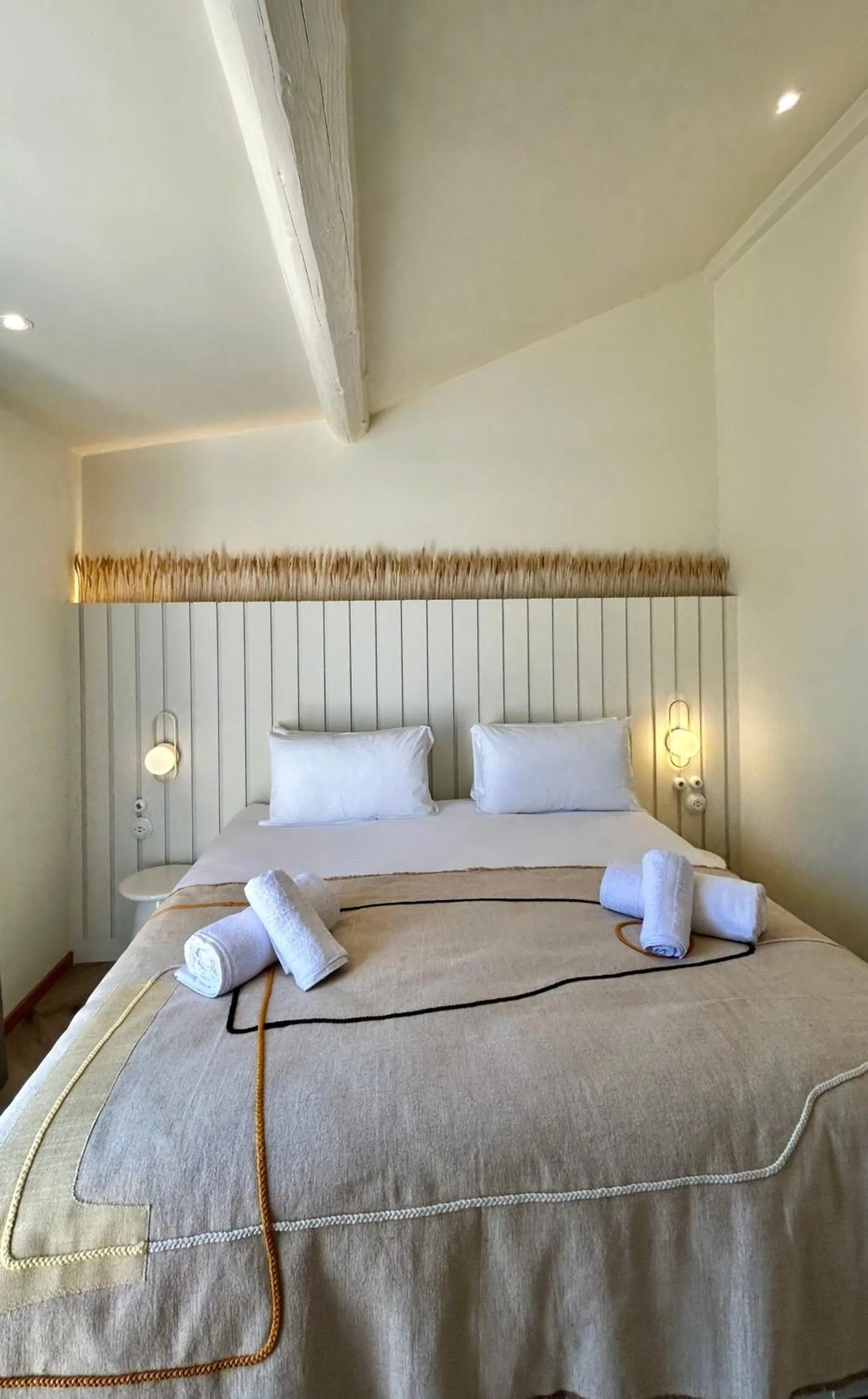 Bedroom, Bed in Hotel Maison Soleil