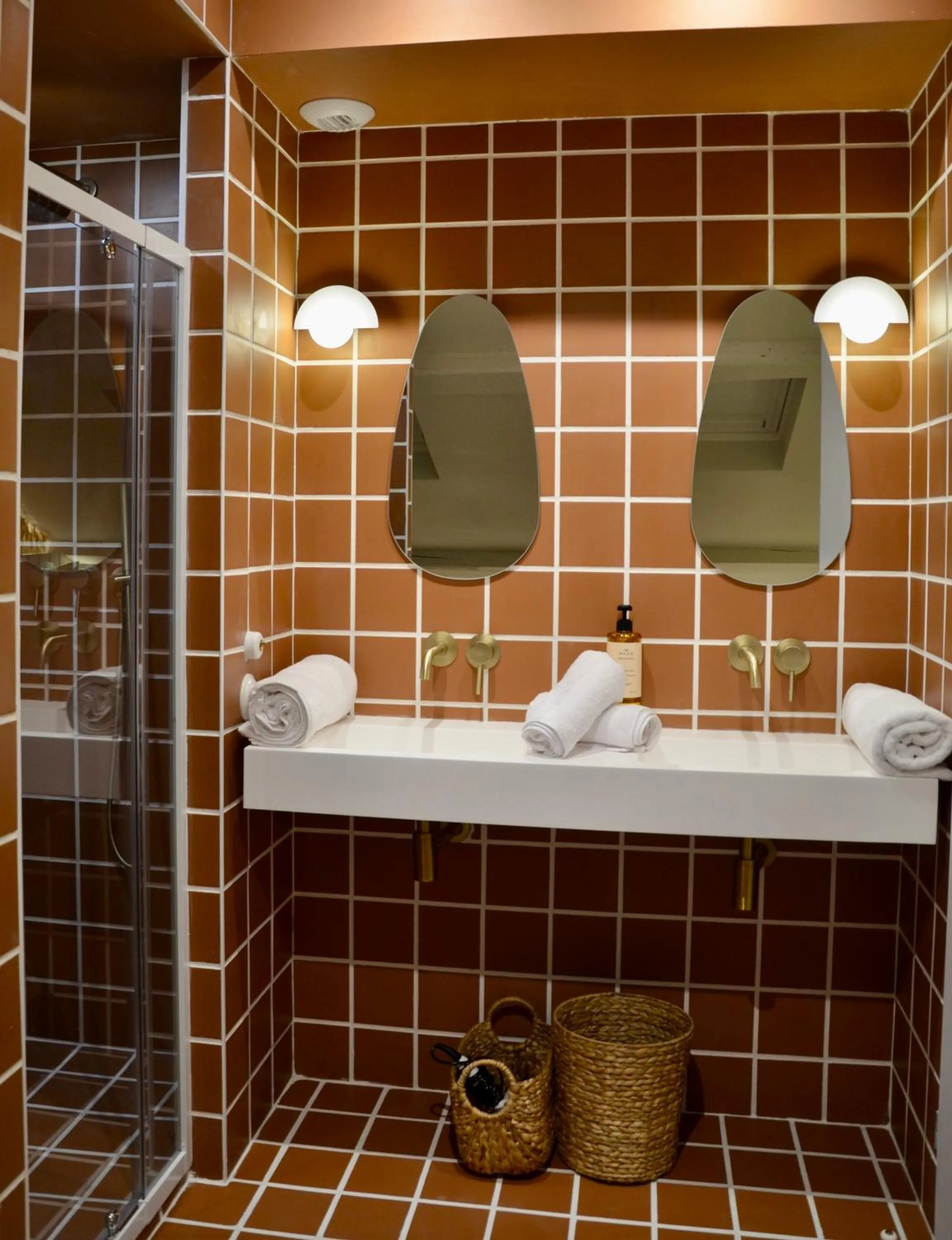 Bathroom in Hotel Maison Soleil