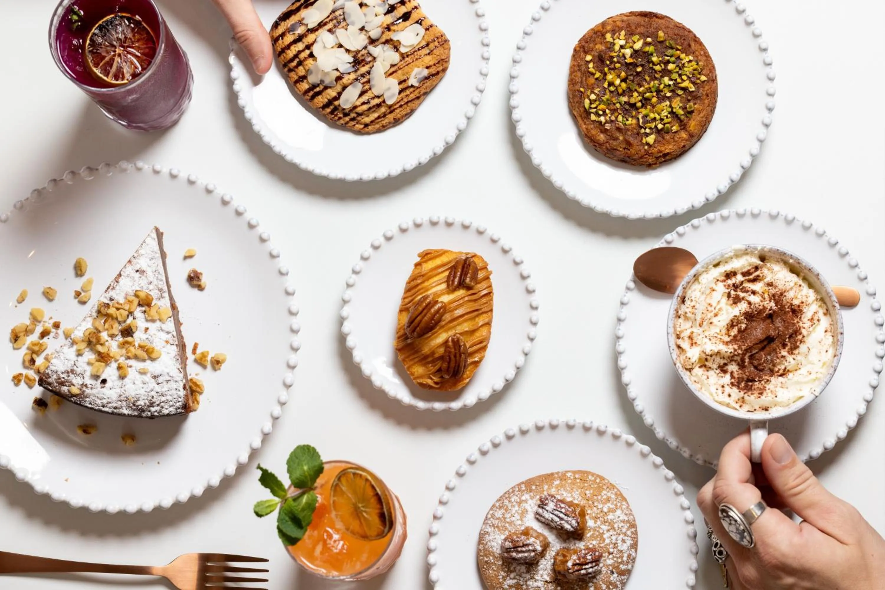 Restaurant/places to eat in Hotel Maison Soleil