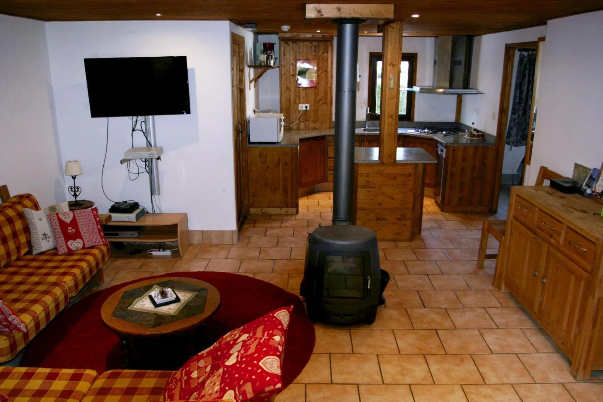 Communal lounge/ TV room in Ideal For all type of families "Chalet Japonyard"