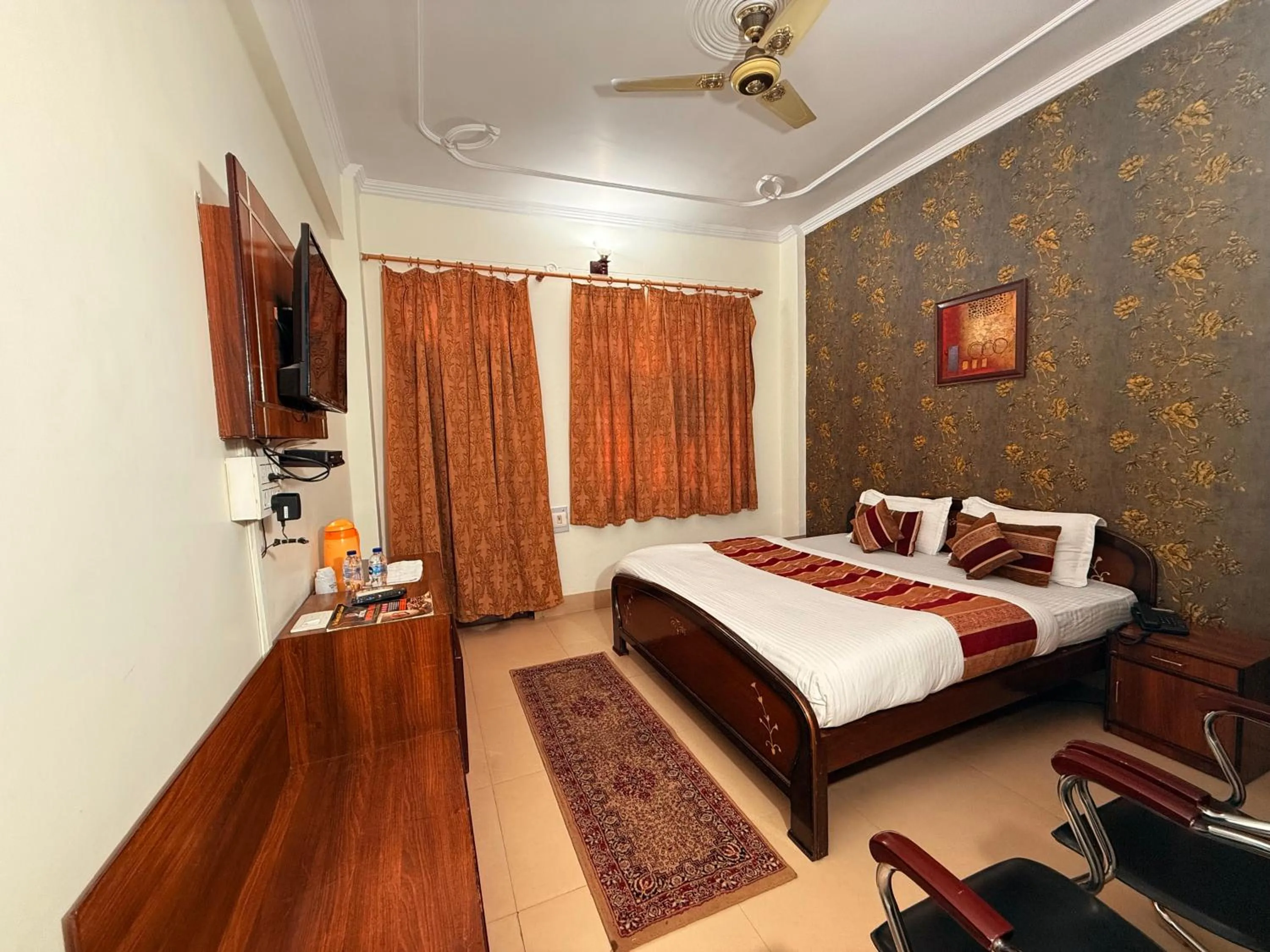 Bed in Hotel Mandakini