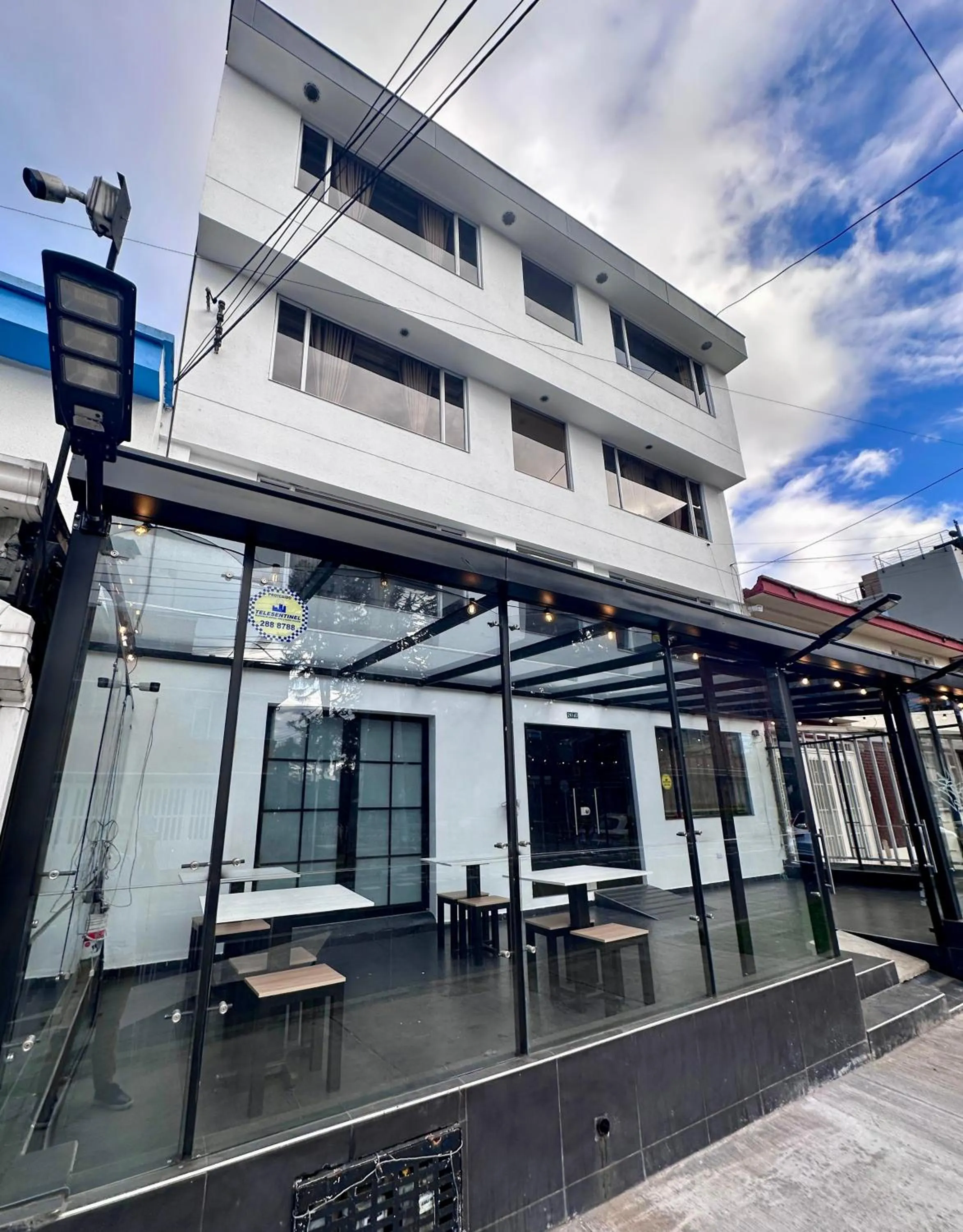 Property building in Hotel Embajada 44