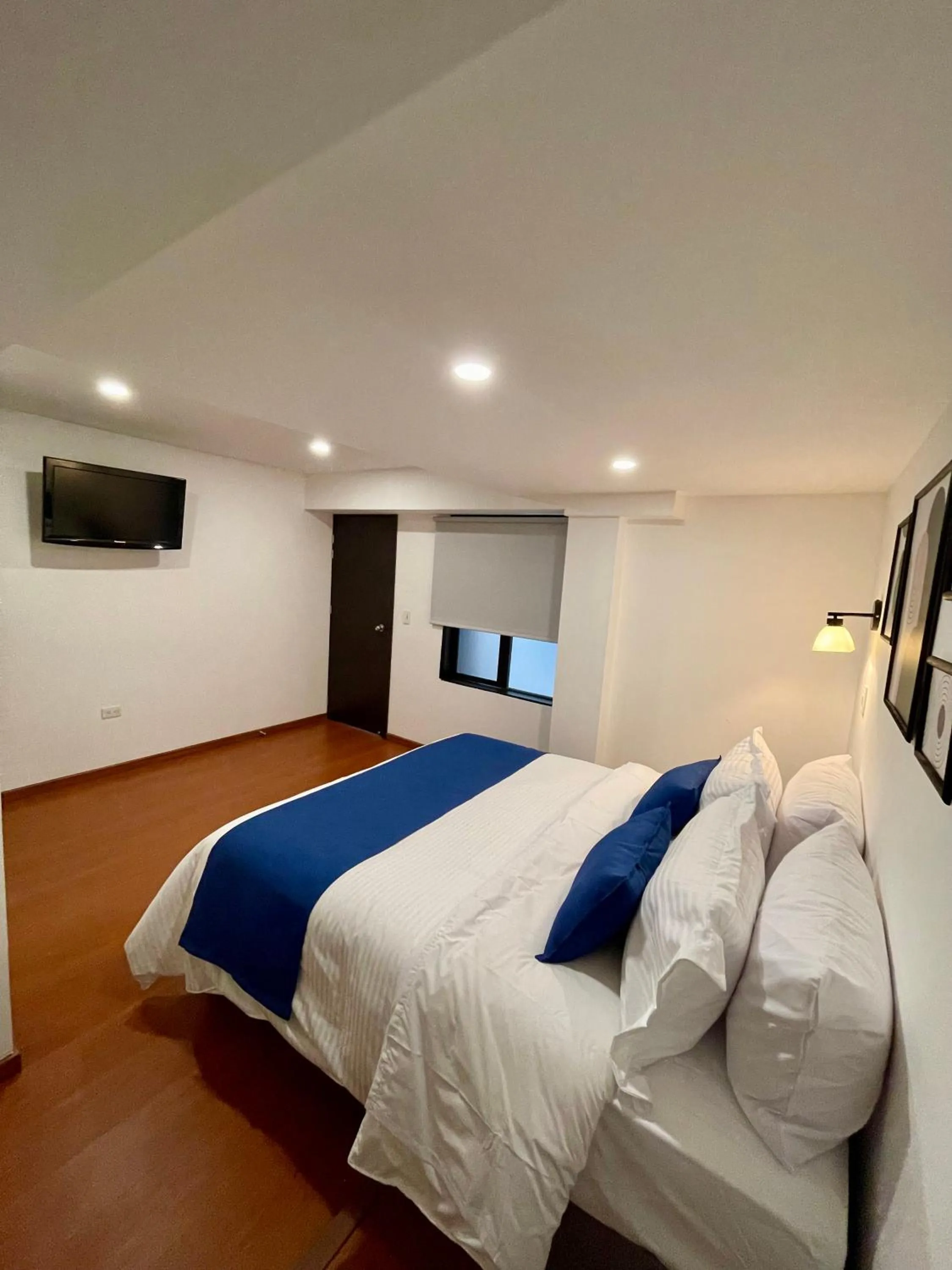 Bed in Hotel Embajada 44