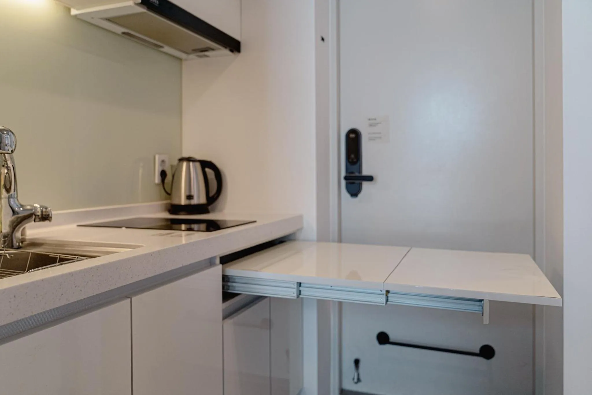 Kitchen or kitchenette in The Phase Boutique Hotel 동대문