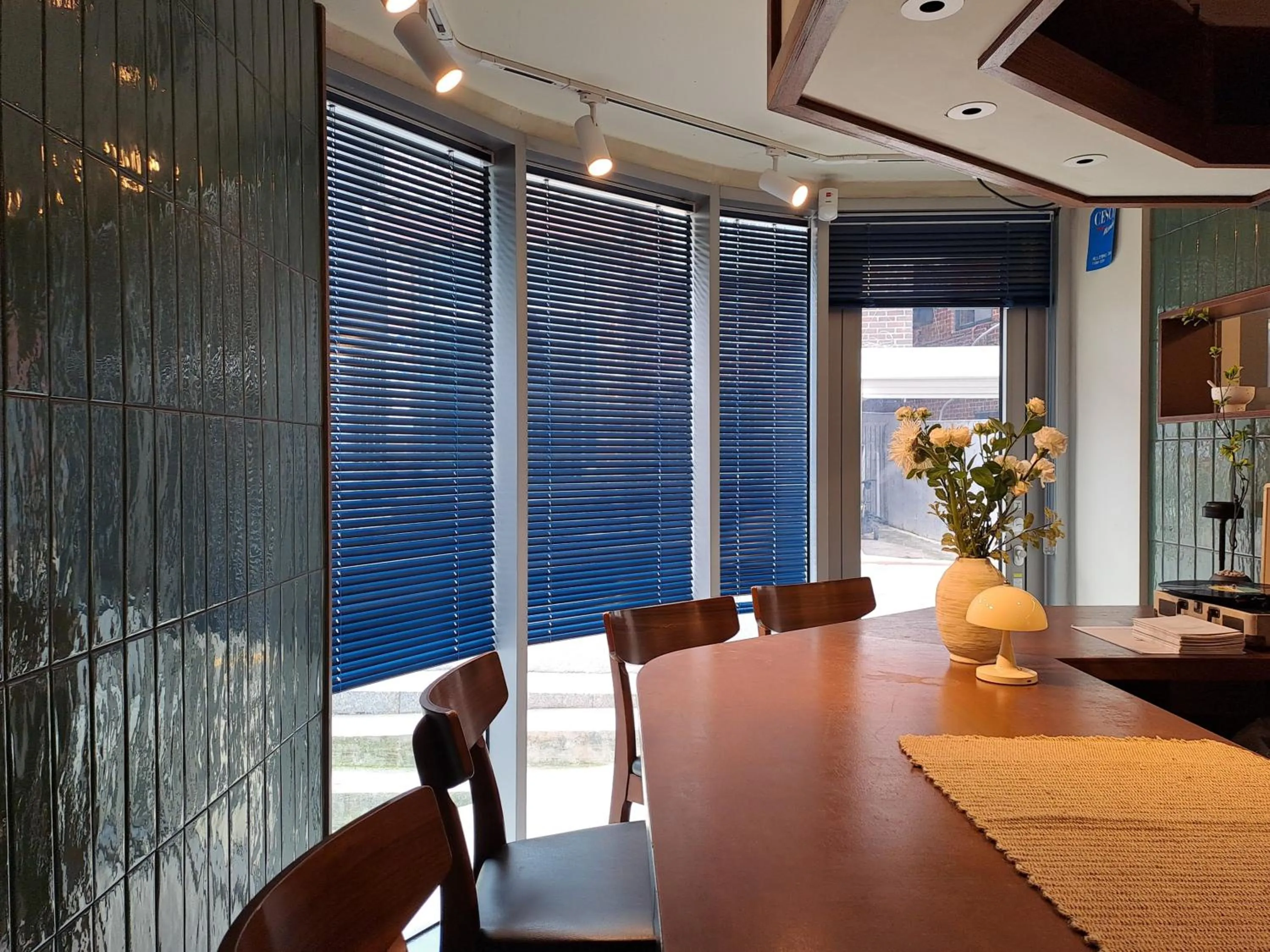 Restaurant/places to eat in The Phase Boutique Hotel 동대문