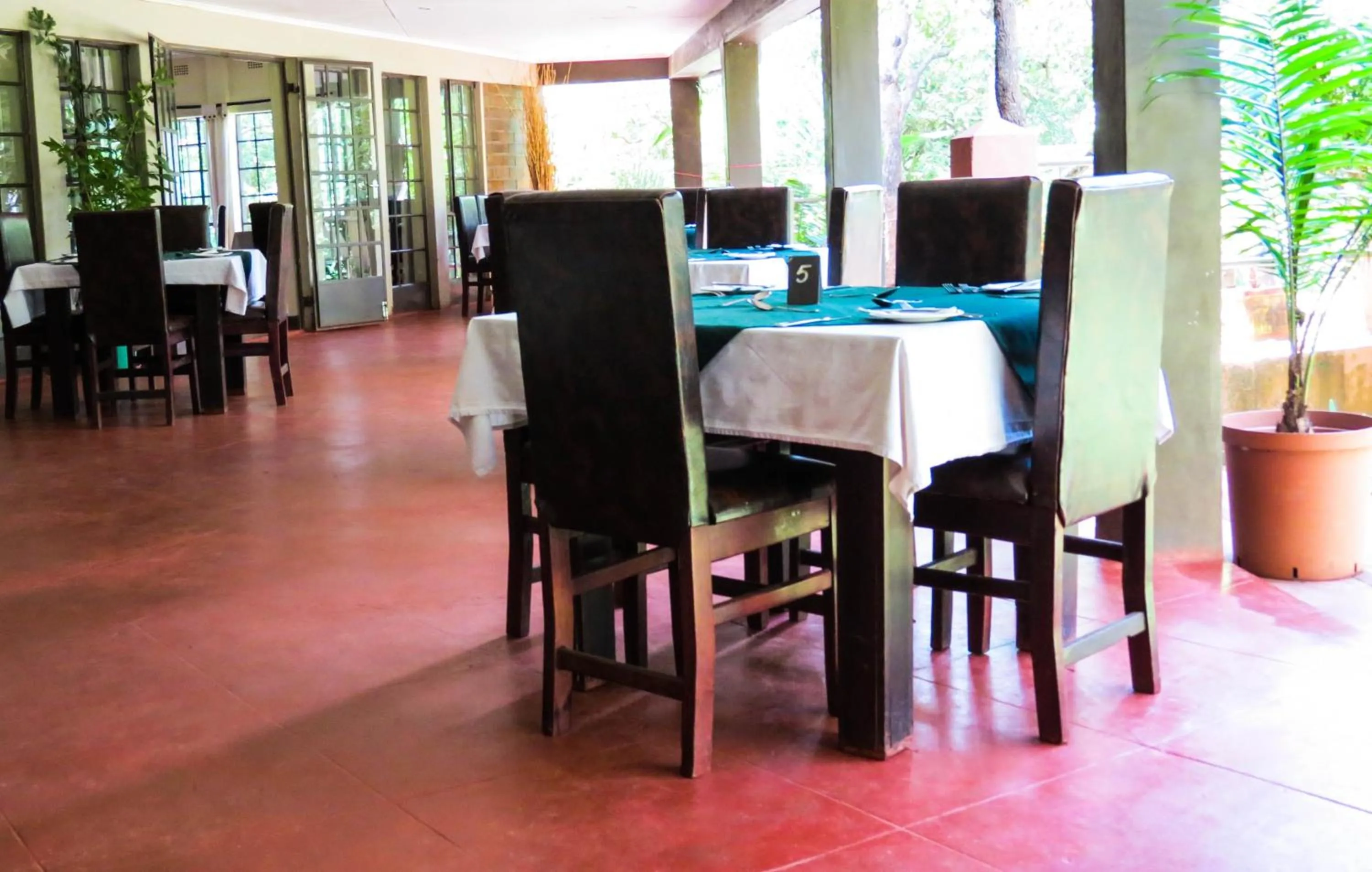 Restaurant/places to eat in Woodlands Lilongwe