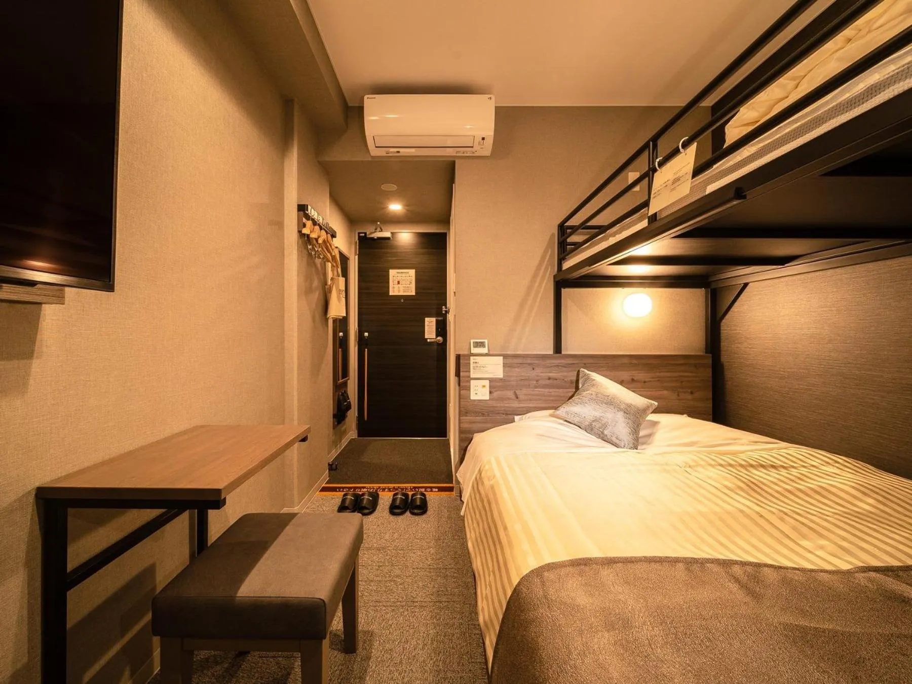 Bed in Super Hotel Premier Nagoya Sakuradoriguchi