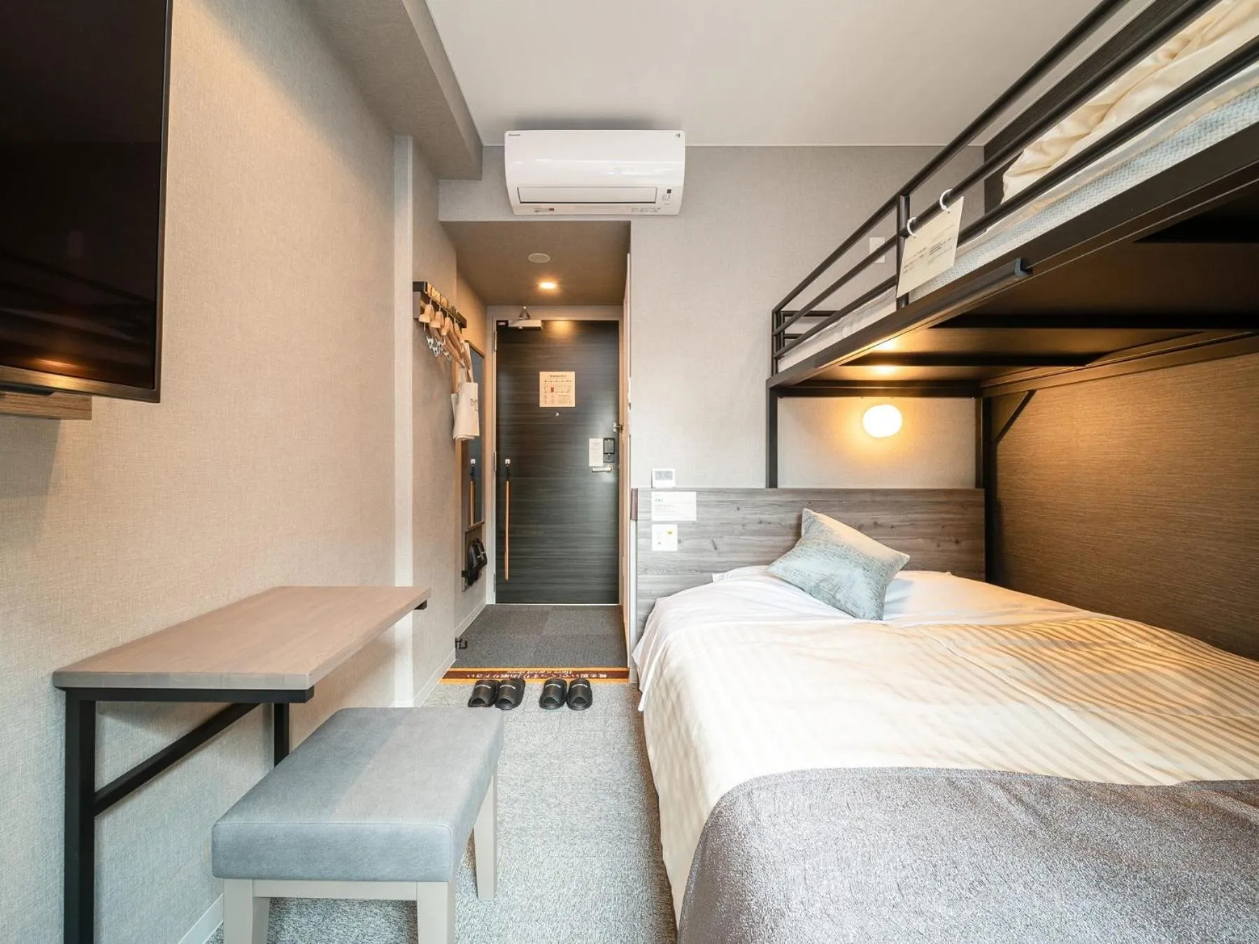 Bed in Super Hotel Premier Nagoya Sakuradoriguchi