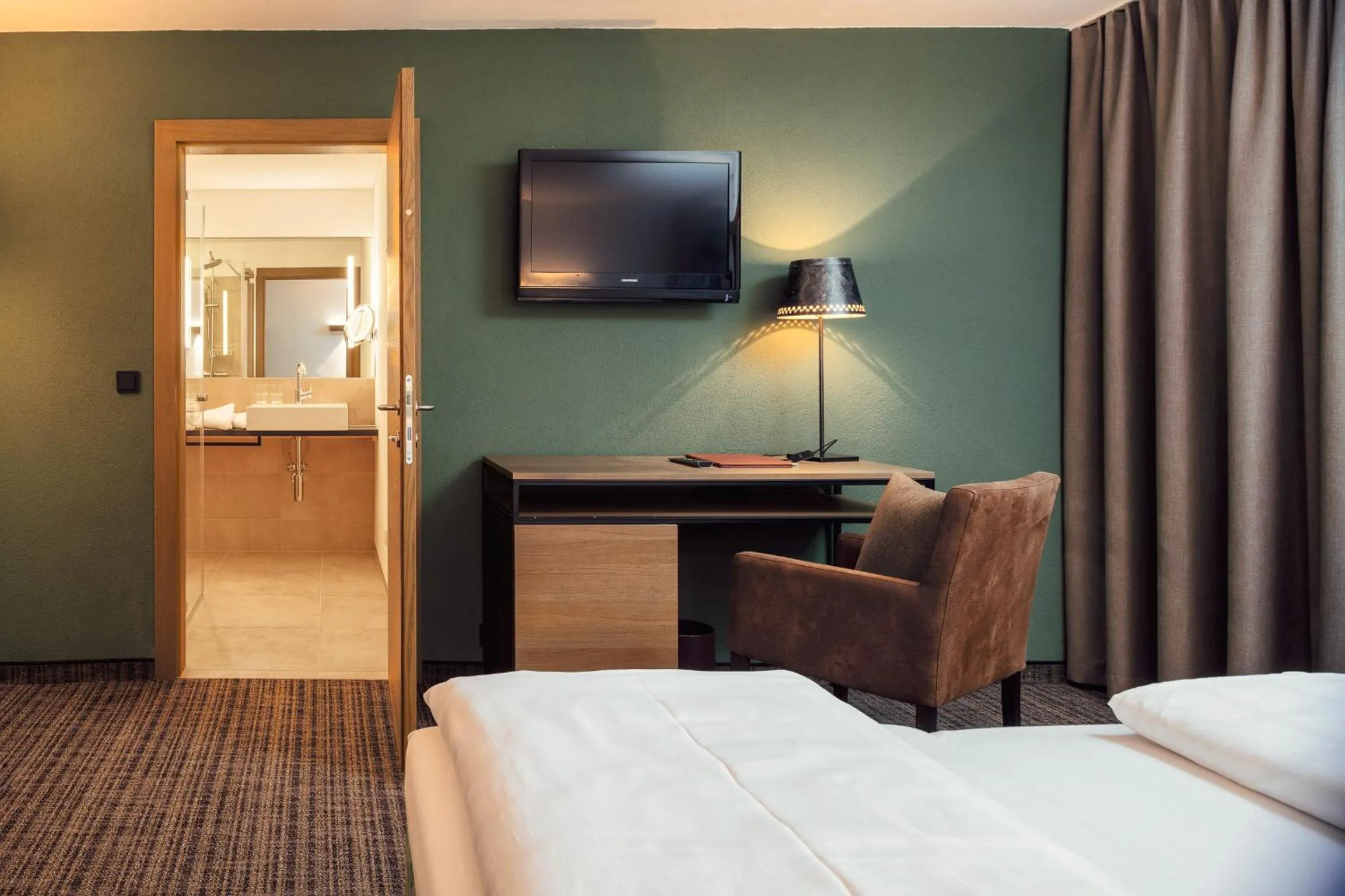 Photo of the whole room, Bed in Panoramahotel Fliesserhof