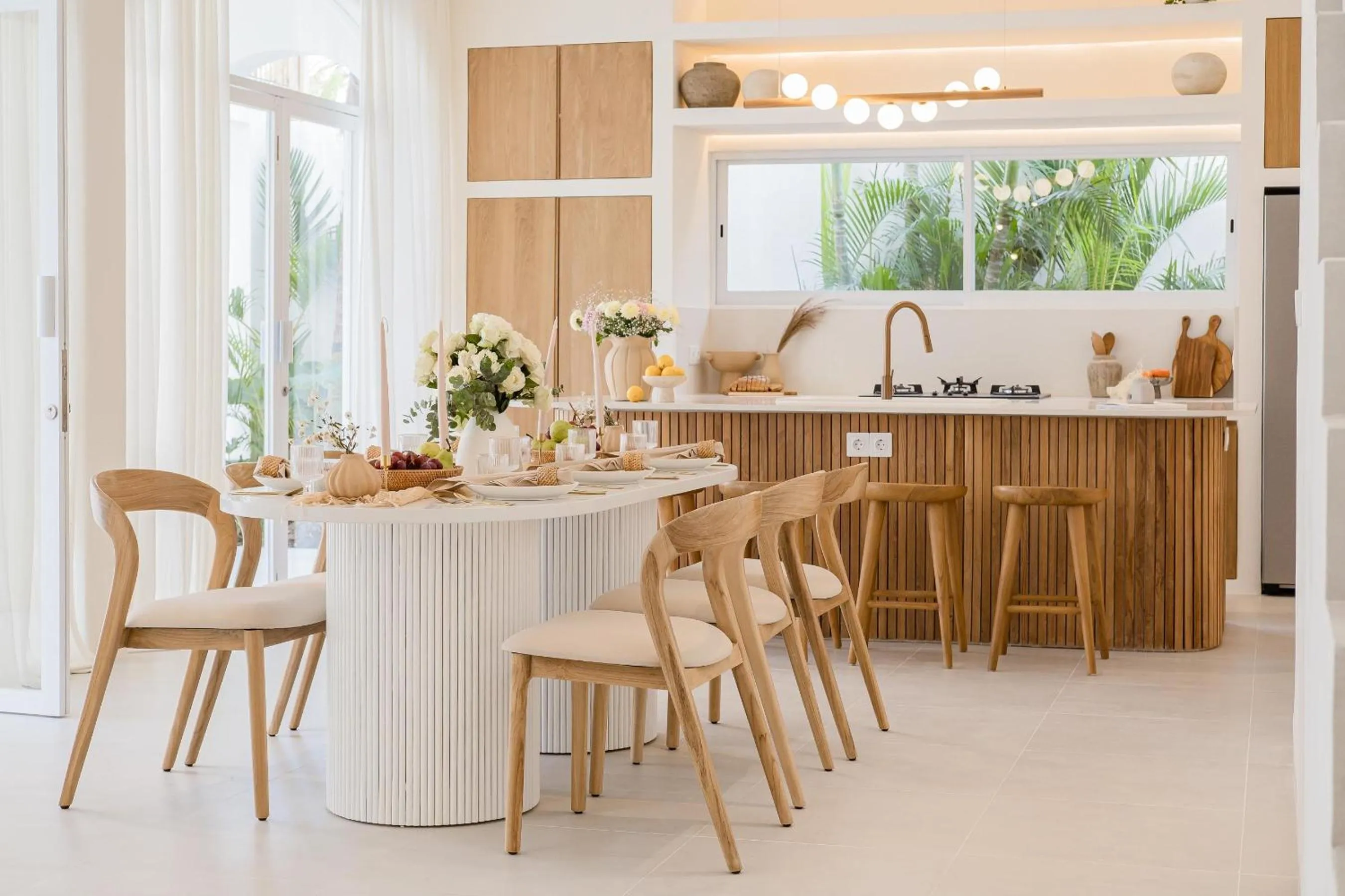 Kitchen or kitchenette in Mazari Villas