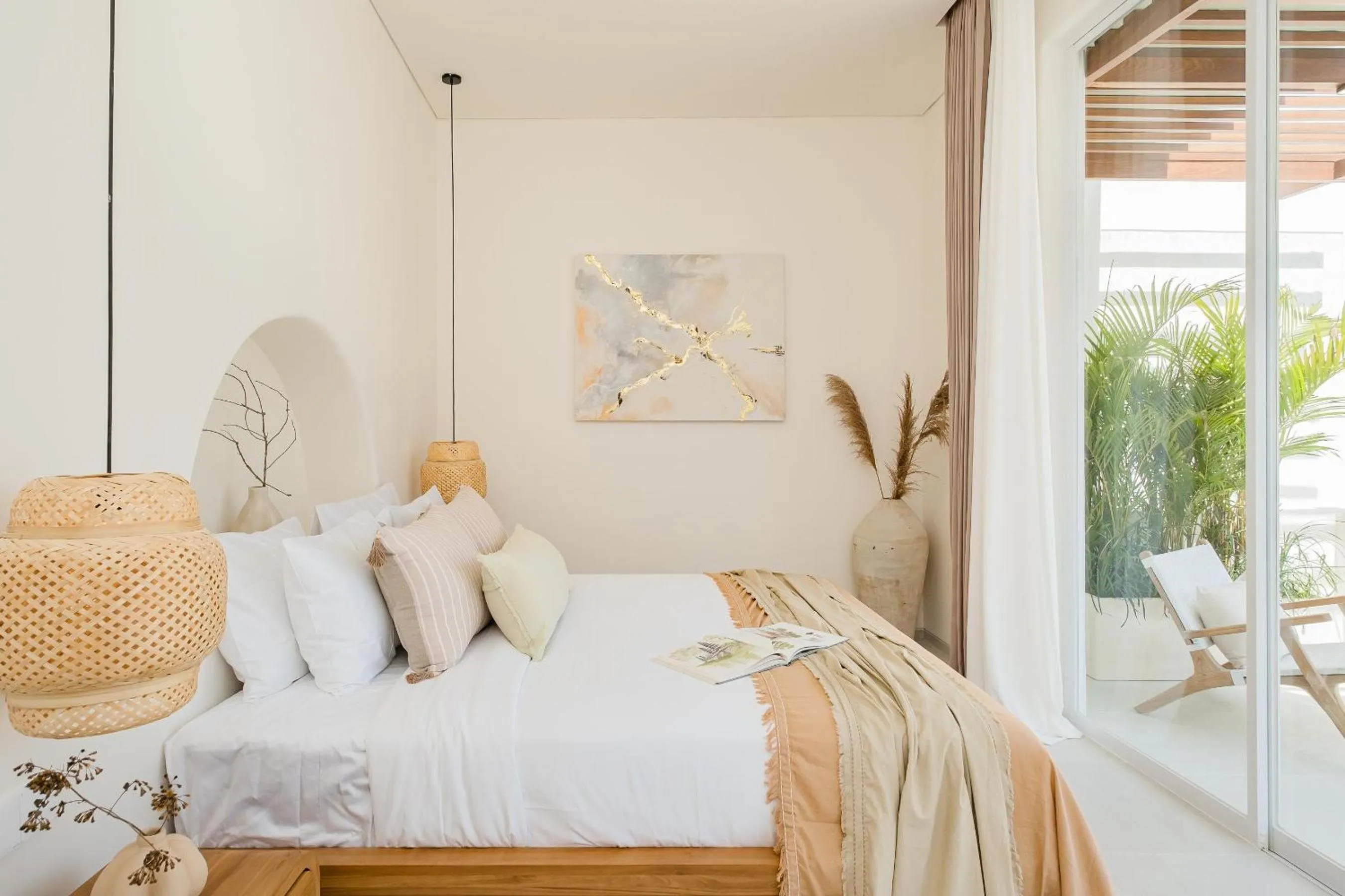 Bed in Mazari Villas