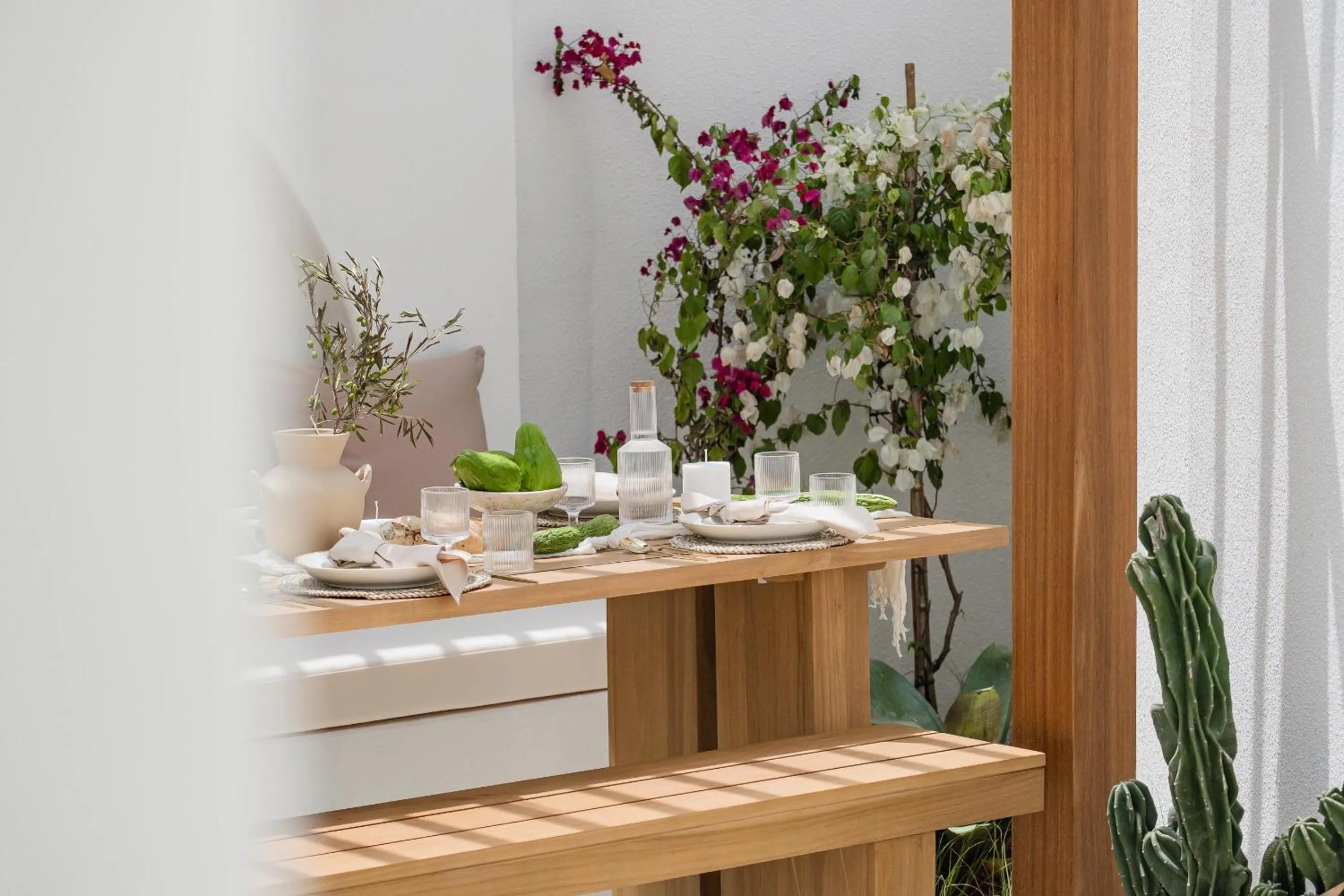 Dining area in Mazari Villas