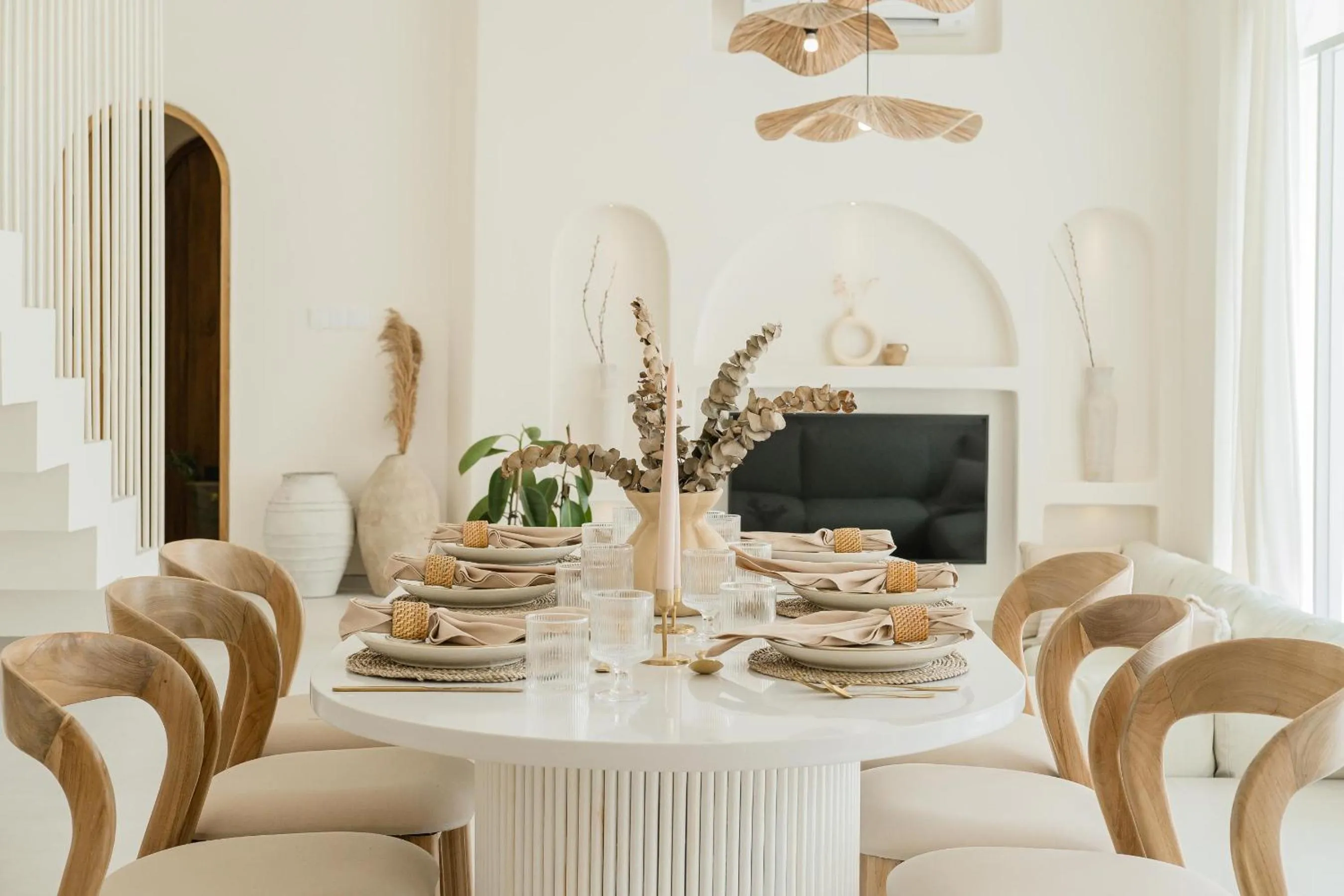 Dining area in Mazari Villas