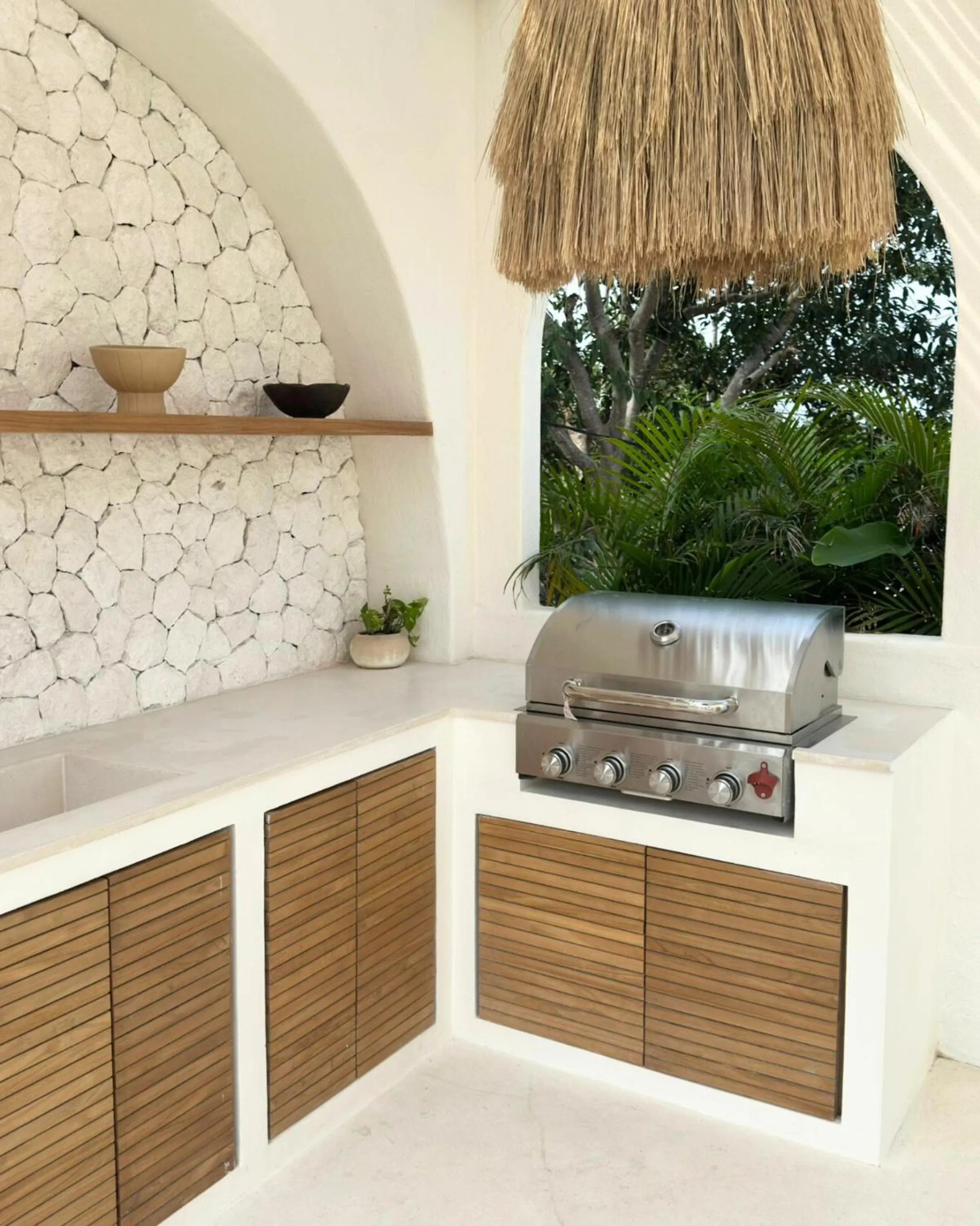BBQ facilities in Mazari Villas