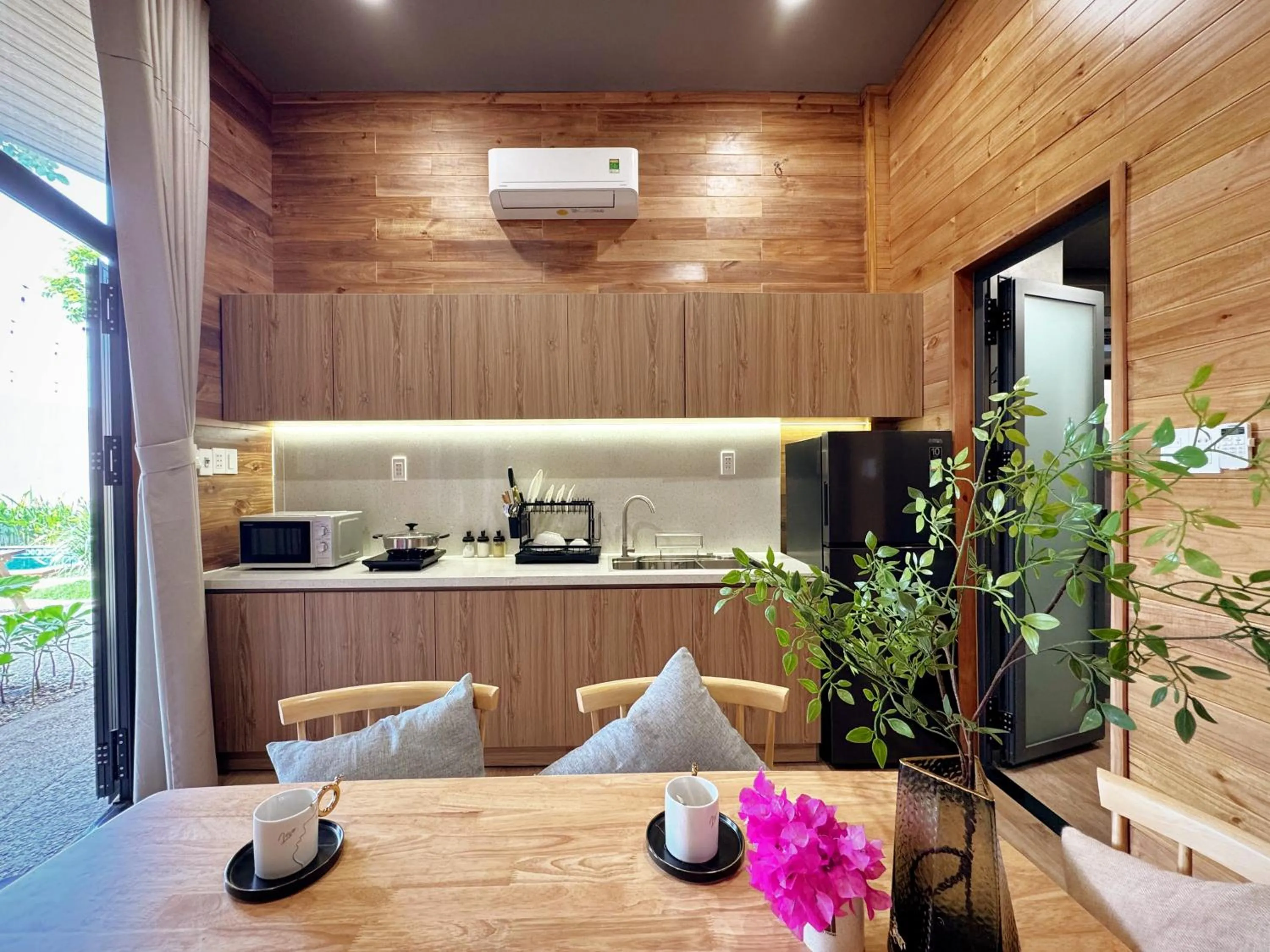 stove in Vanilla Ho Tram Homestay