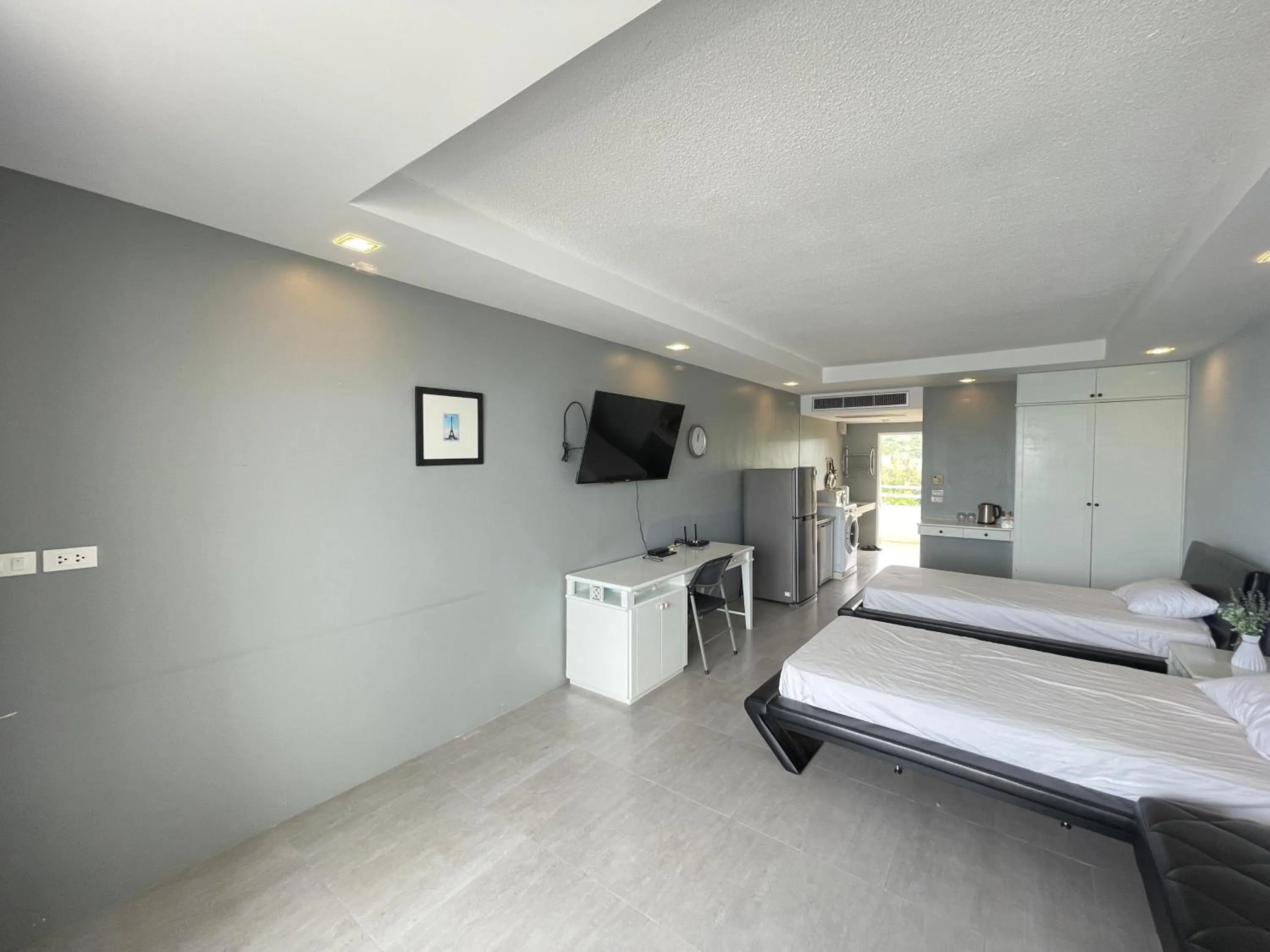 Bed in Milford paradise