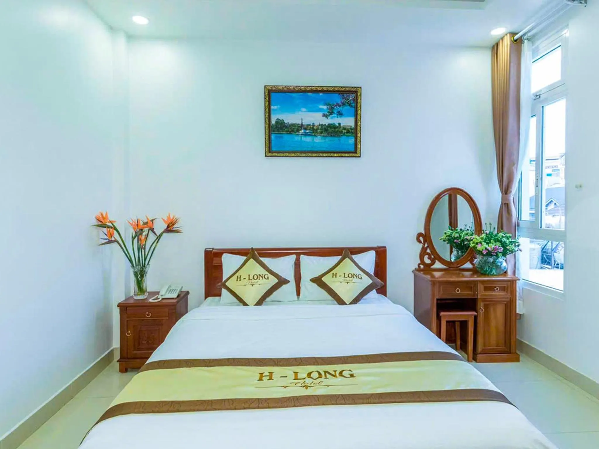 Bed in H-Long Dalat Hotel - Ngay Trung Tâm