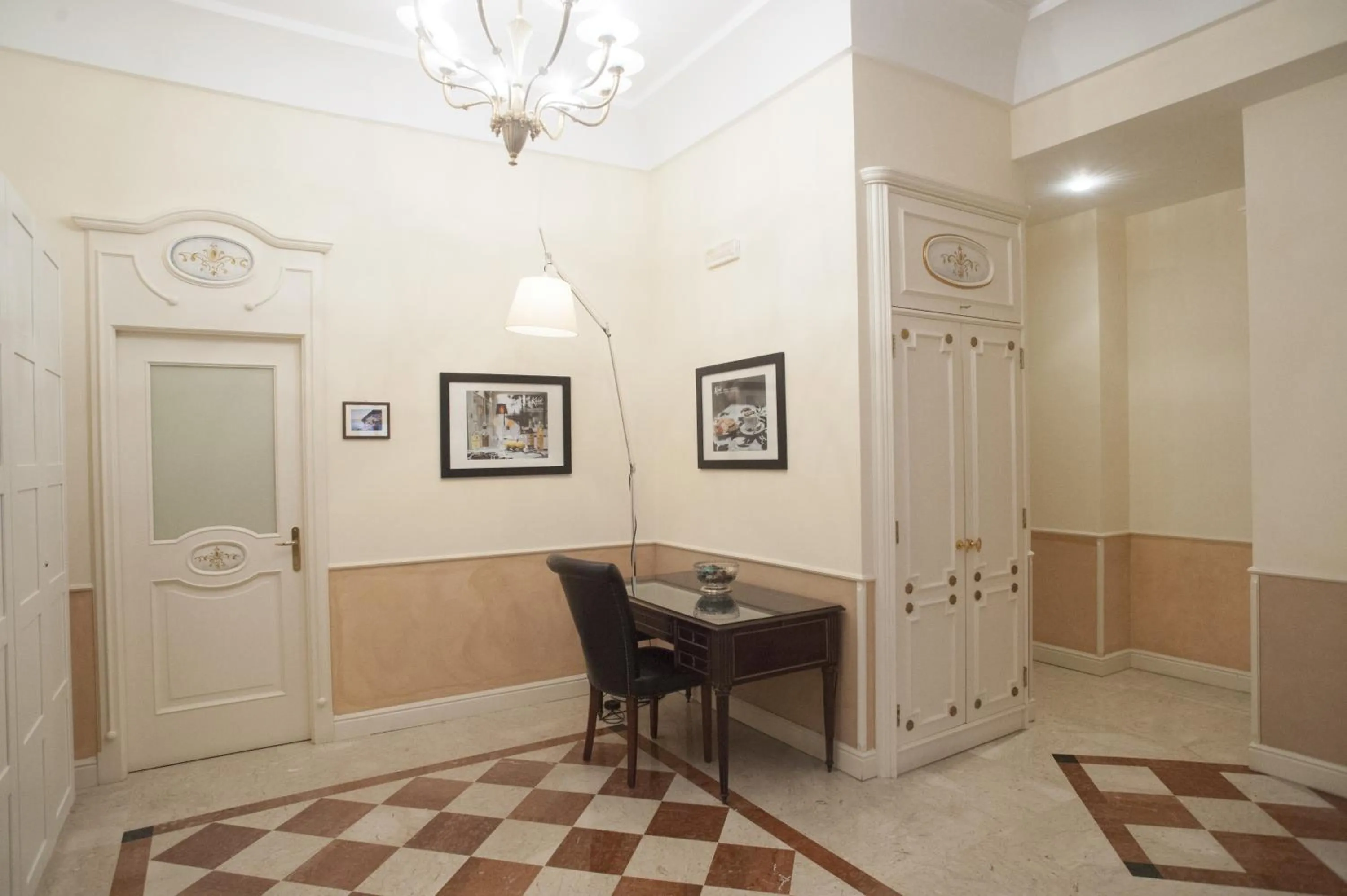 Dining area in Kriò Suite - Amami Viaggi Collection