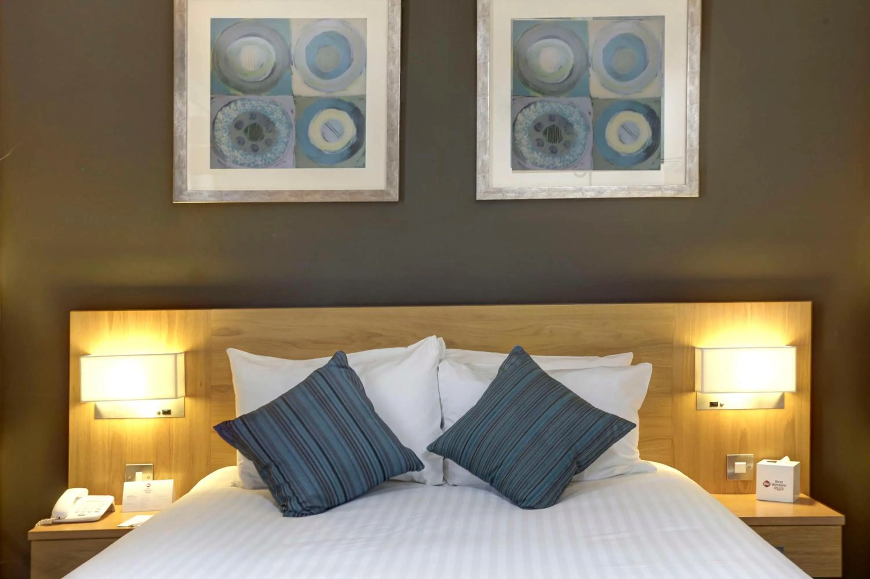 Bedroom, Bed in Best Western Plus Nottingham Westminster Hotel