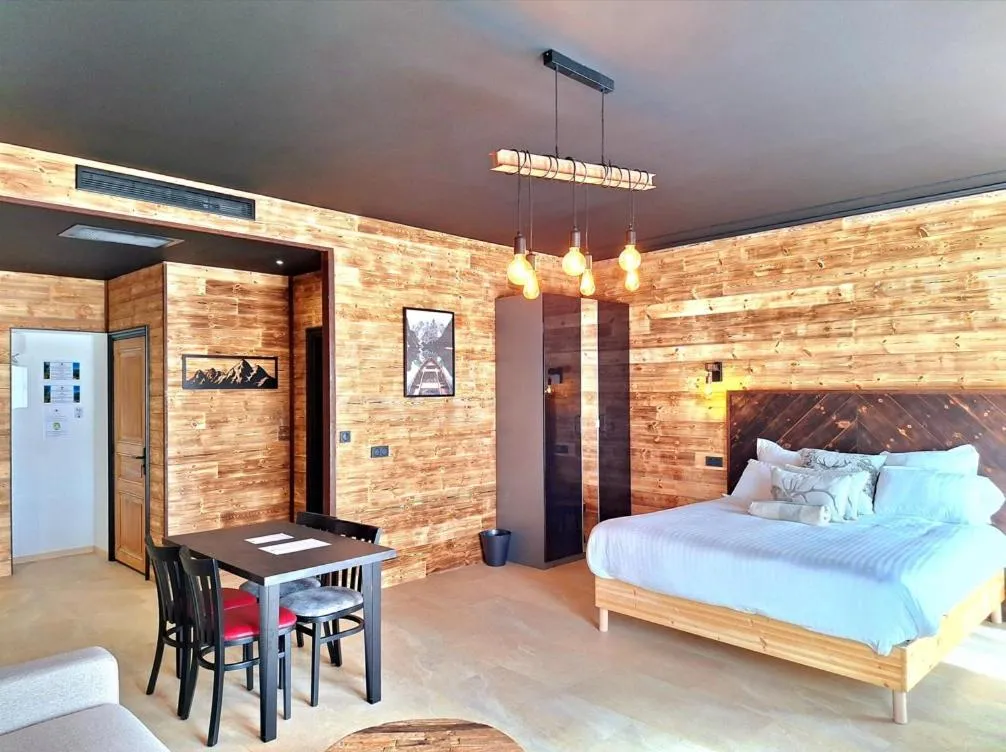 Bed in Domaine de la Mautanne