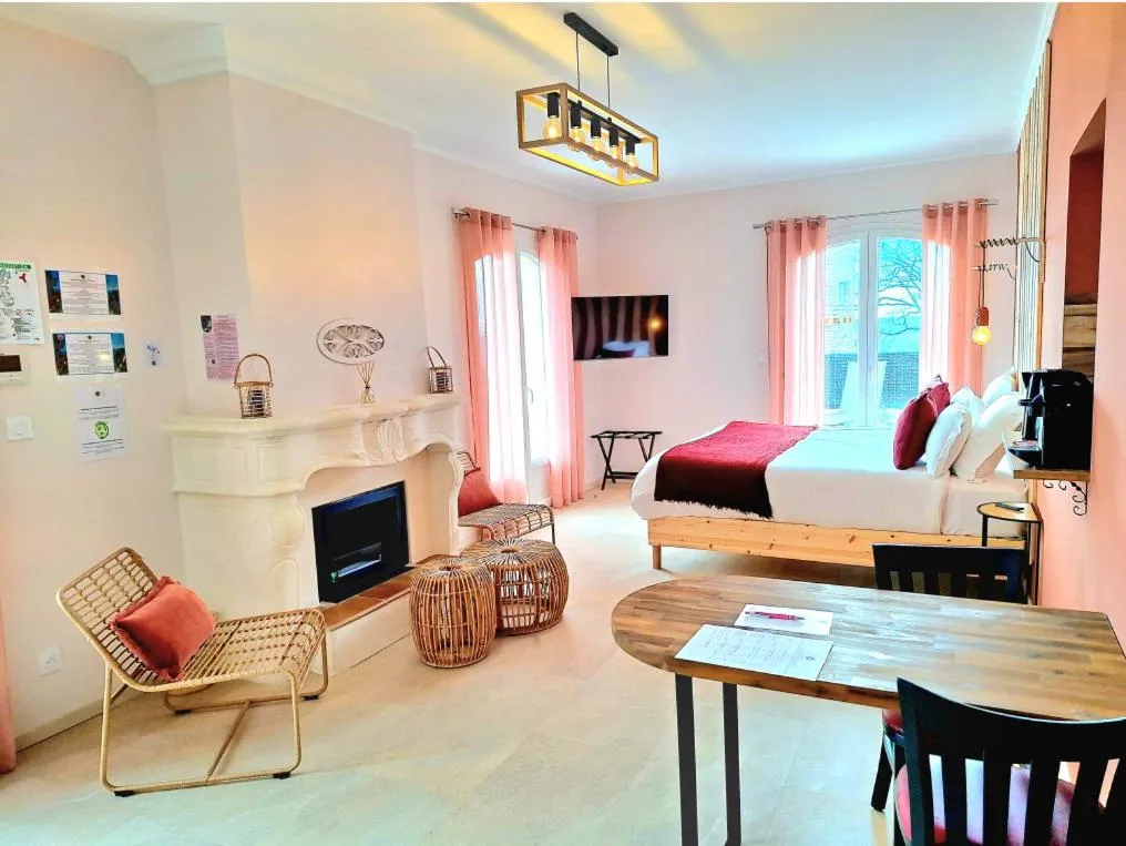 TV and multimedia in Domaine de la Mautanne