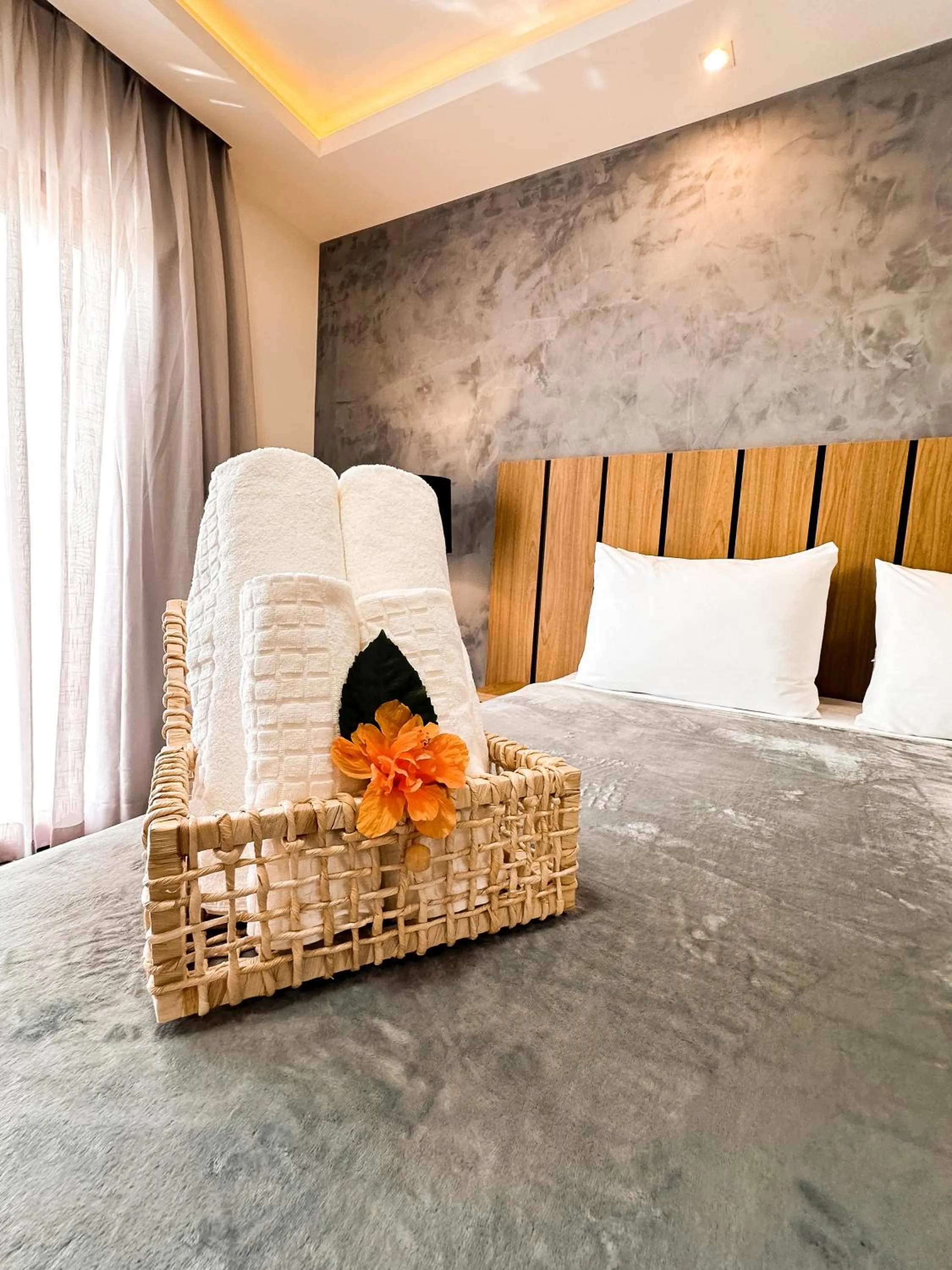 Bed in Aloha Palace Hotel