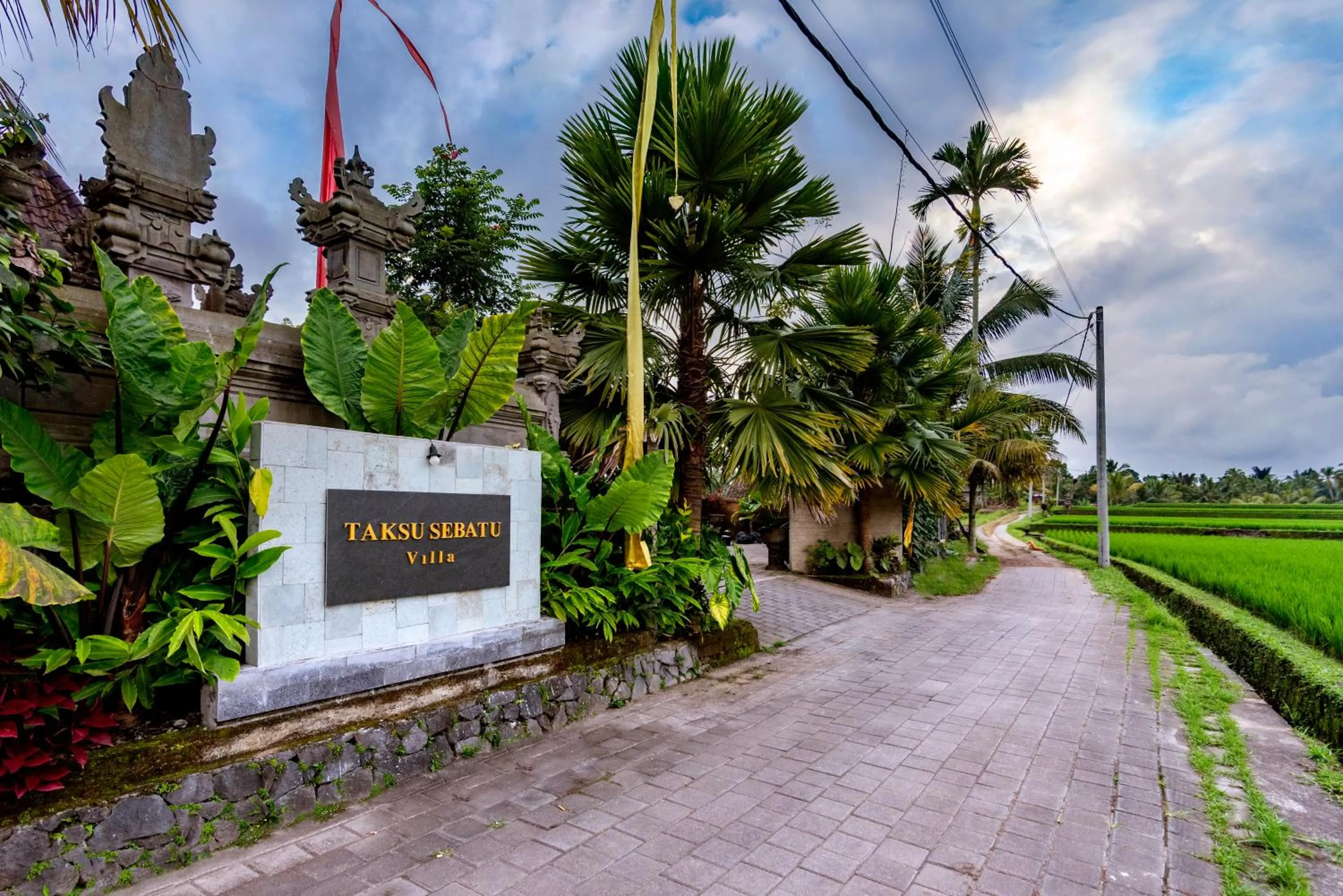 Facade/entrance in Taksu Villa Ubud Sebatu by Dhananjaya Hospitality