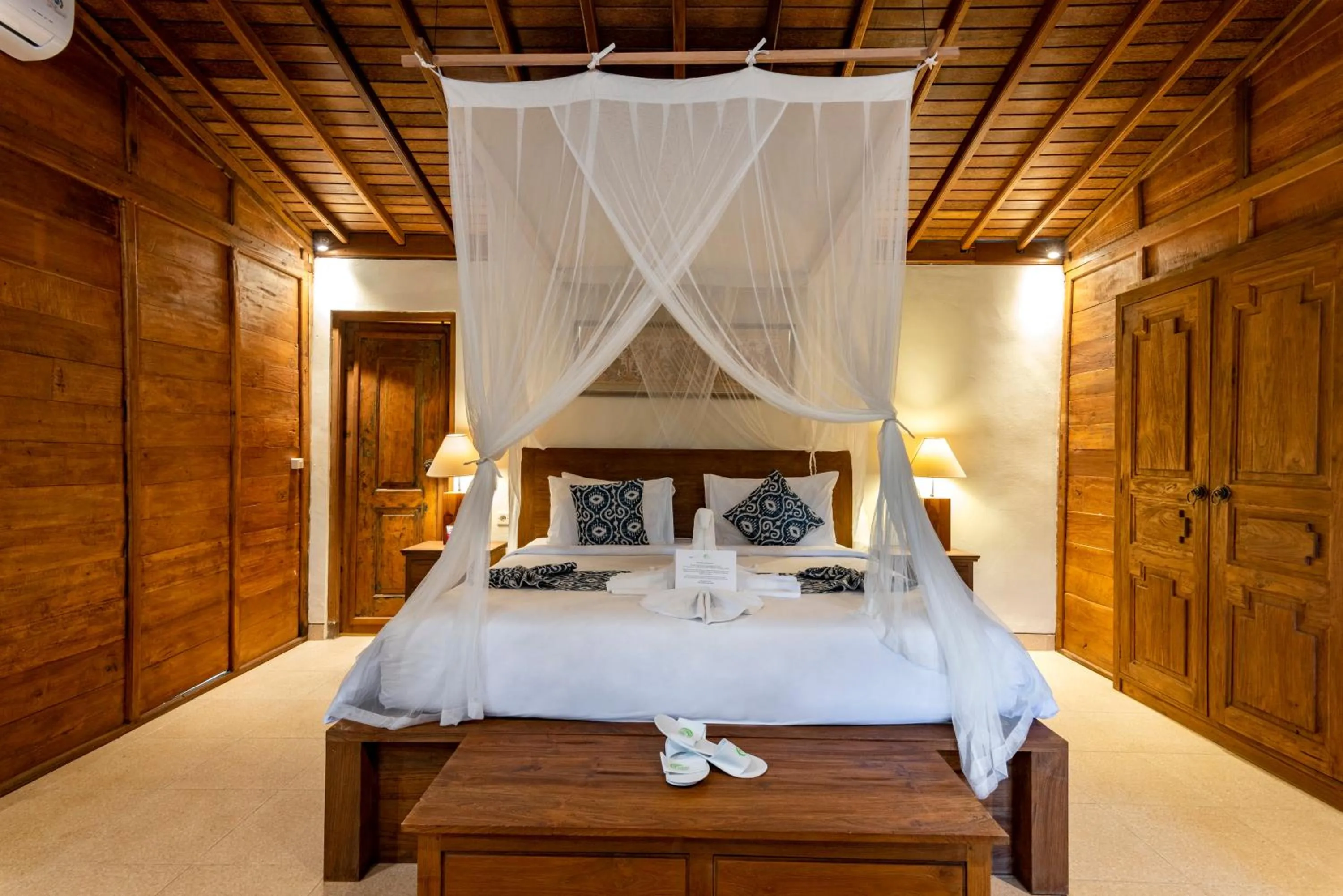 Bed in Taksu Villa Ubud Sebatu by Dhananjaya Hospitality