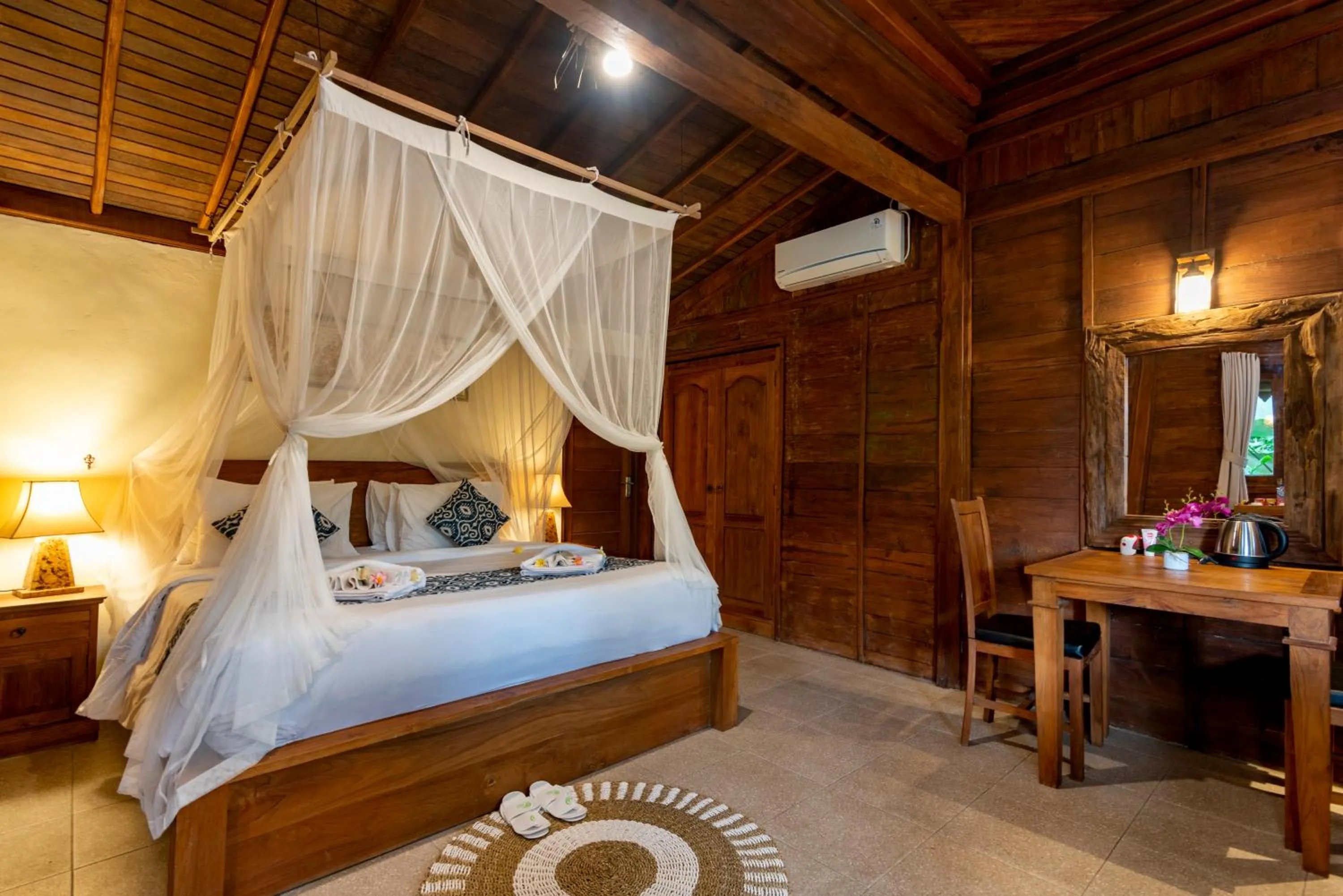 Bed in Taksu Villa Ubud Sebatu by Dhananjaya Hospitality