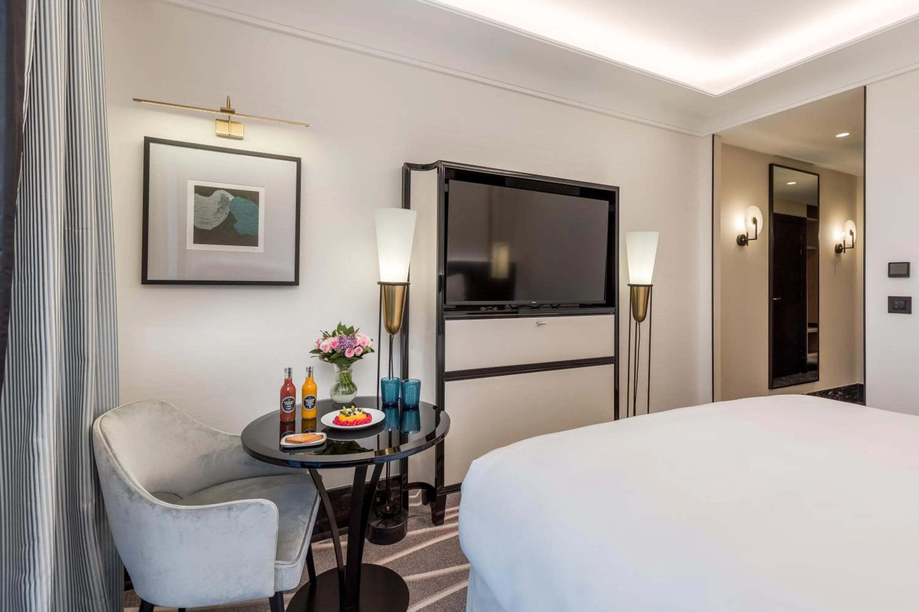 Bed in Maison Albar - Le Victoria