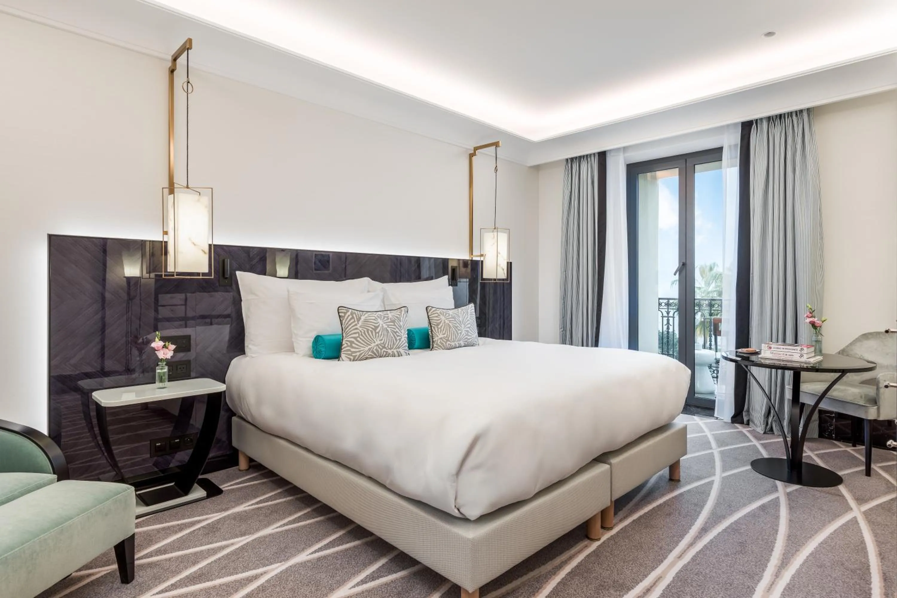 Photo of the whole room, Bed in Maison Albar - Le Victoria