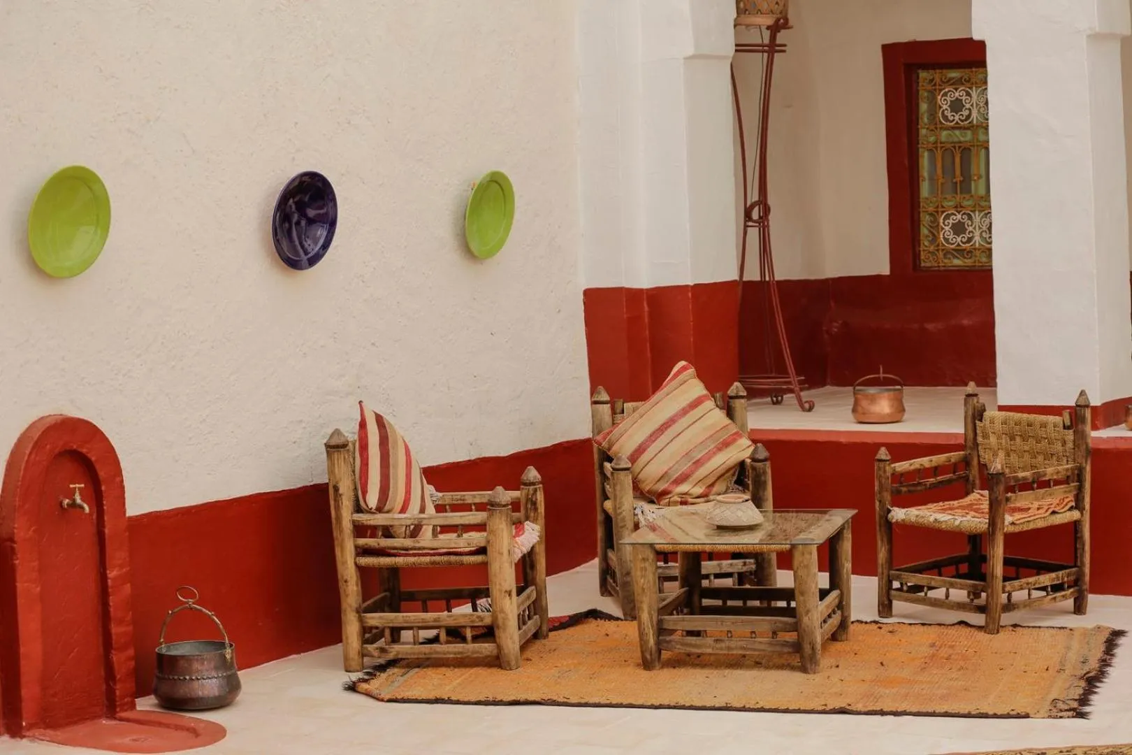 Property building in DAR INFIANE Tata