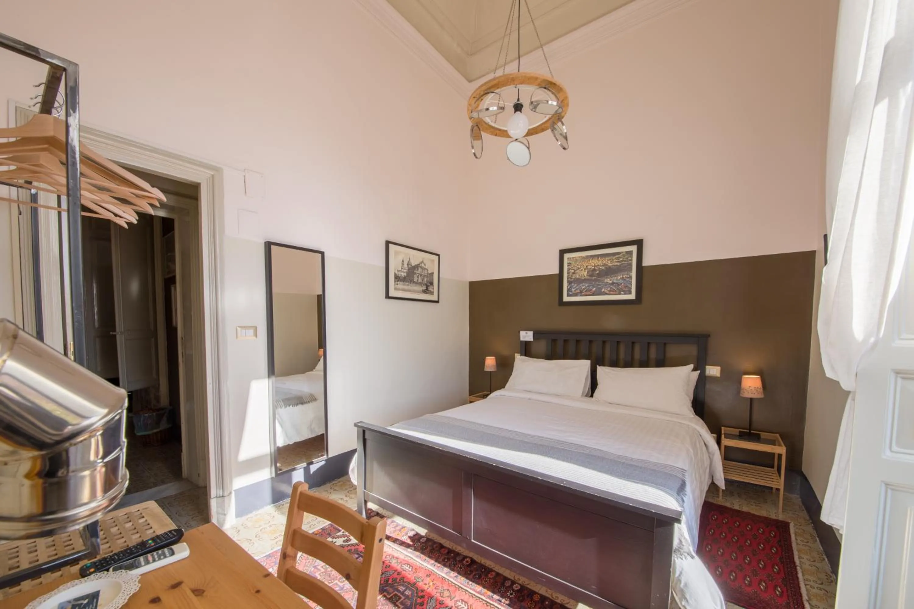Photo of the whole room, Bed in Grand Tour Design Guest House Catania Self Check-in