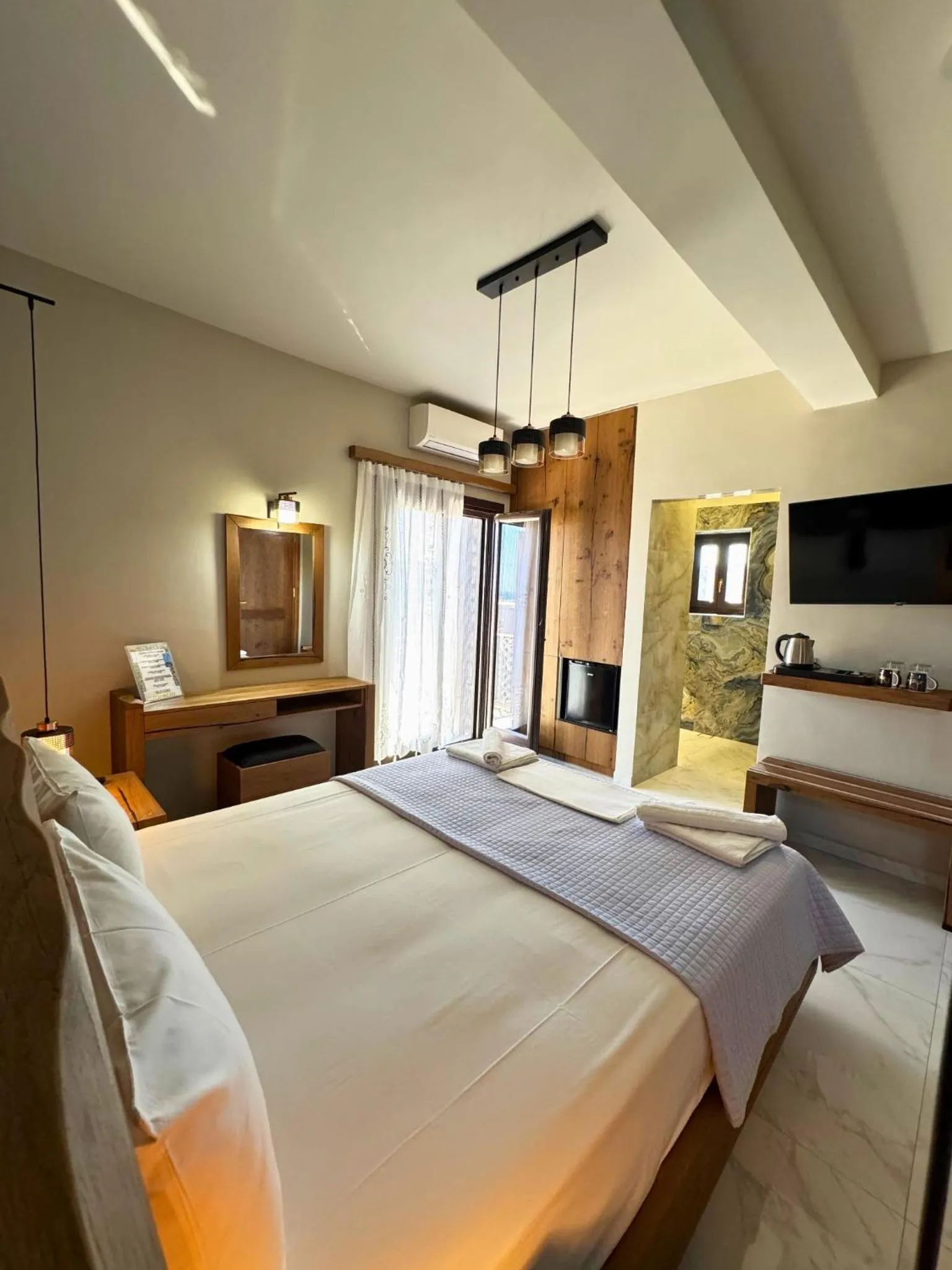 Bed in Armenopetra View Gerolimenas